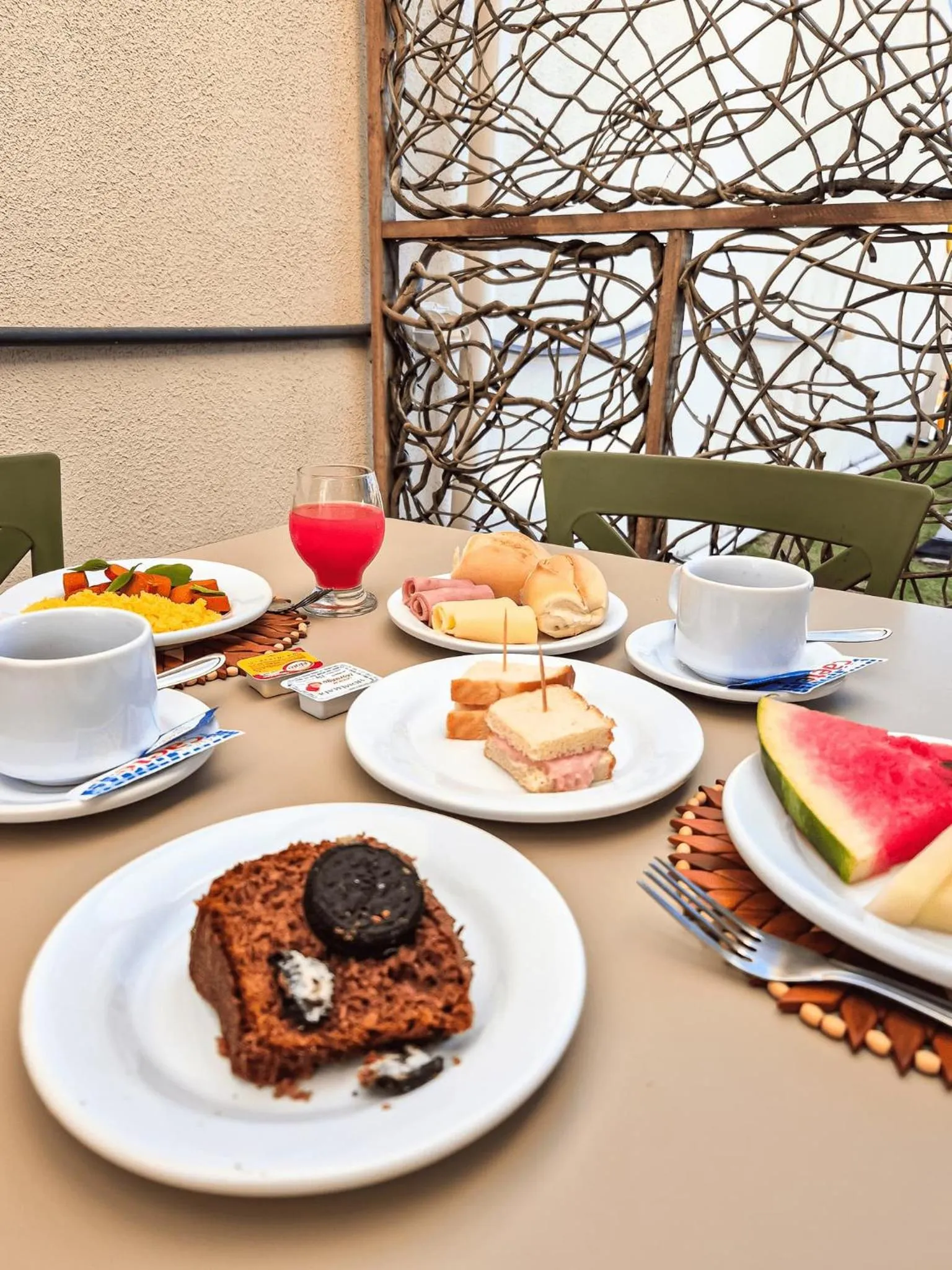 Breakfast in Pousada Jardins Tropical