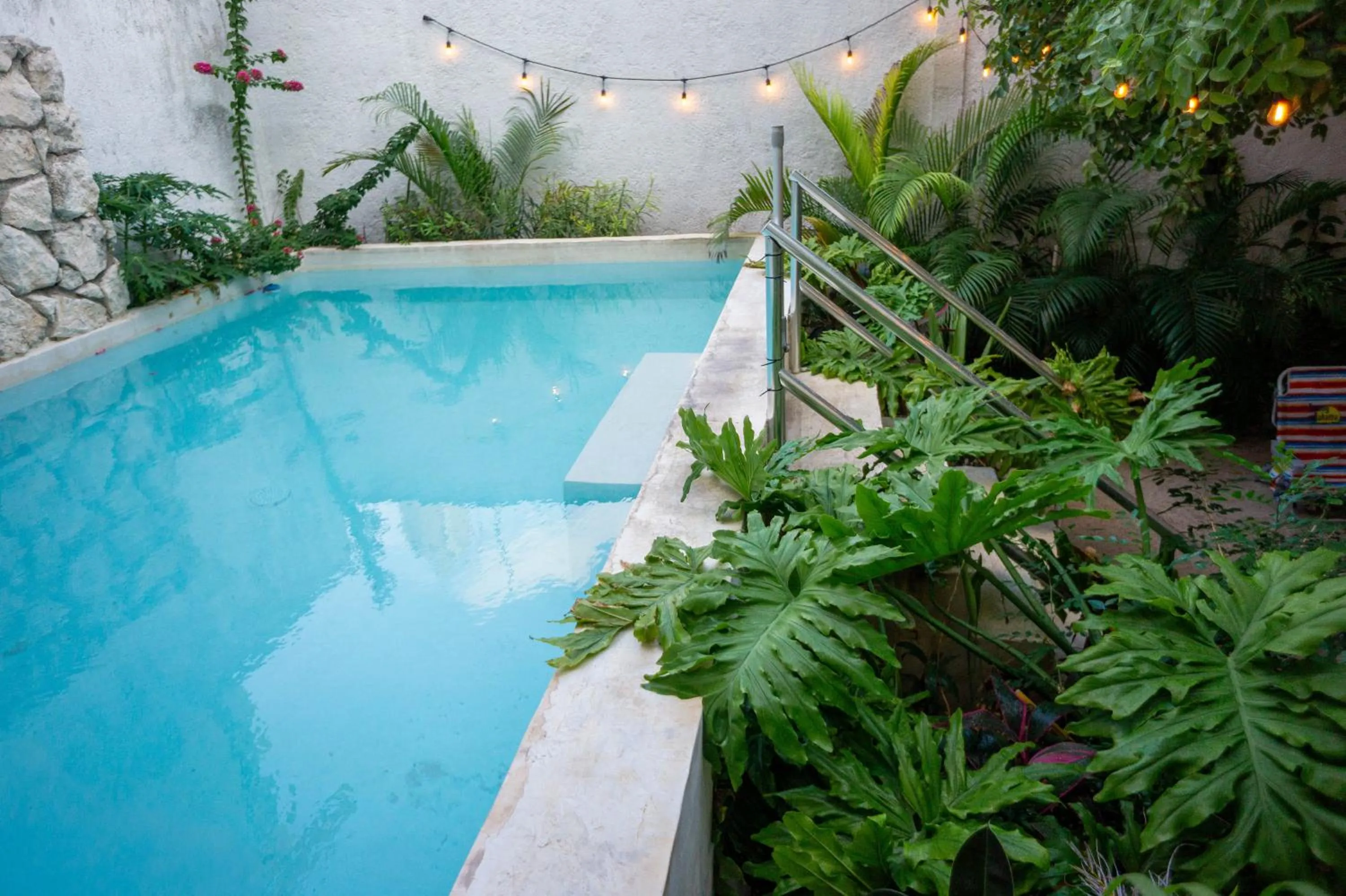 Pool view in Antillas