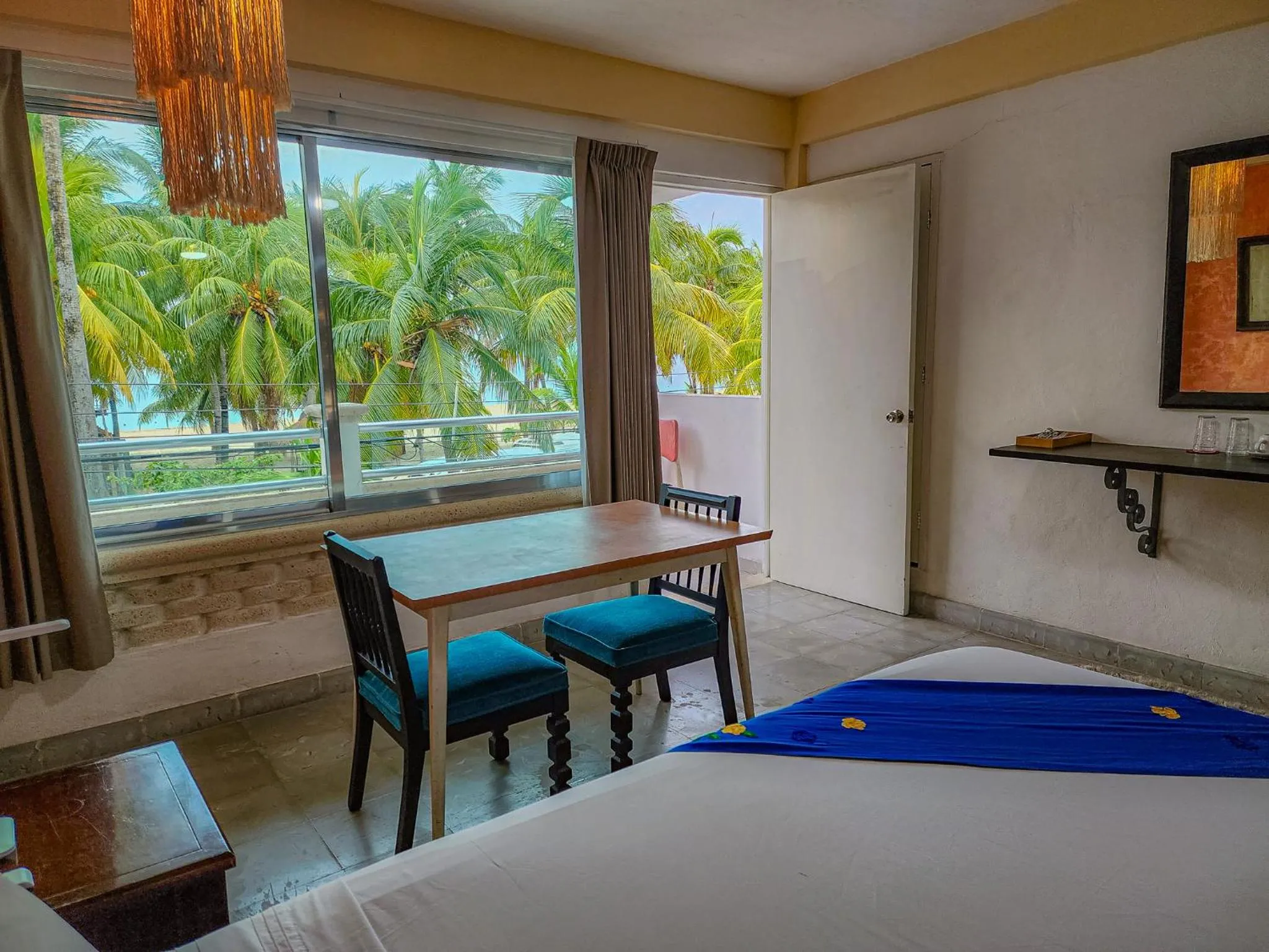 Photo of the whole room, Bed in Antillas