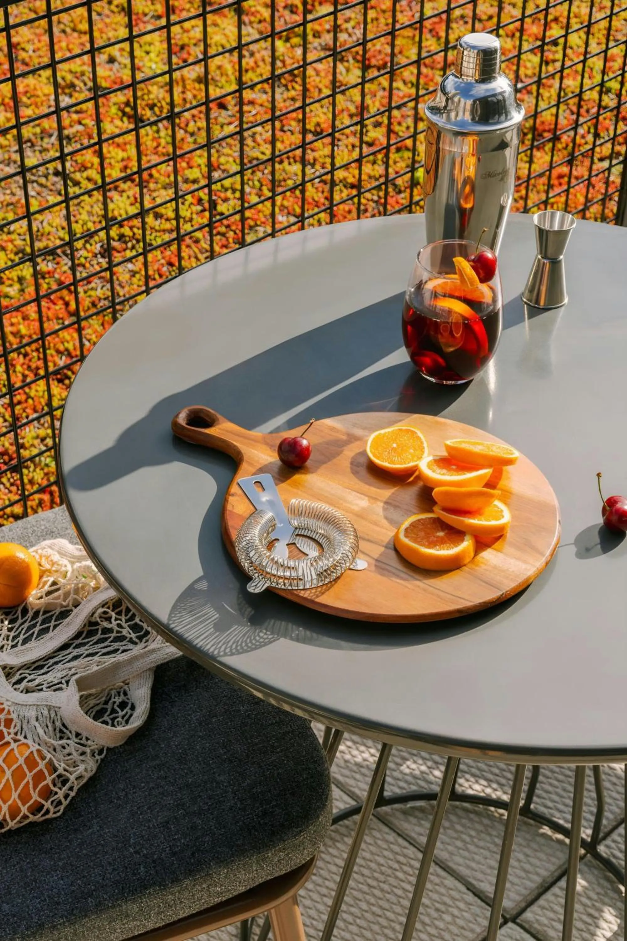 Photo of the whole room in Sonder by Marriott Bonvoy The Opal Apartments River North