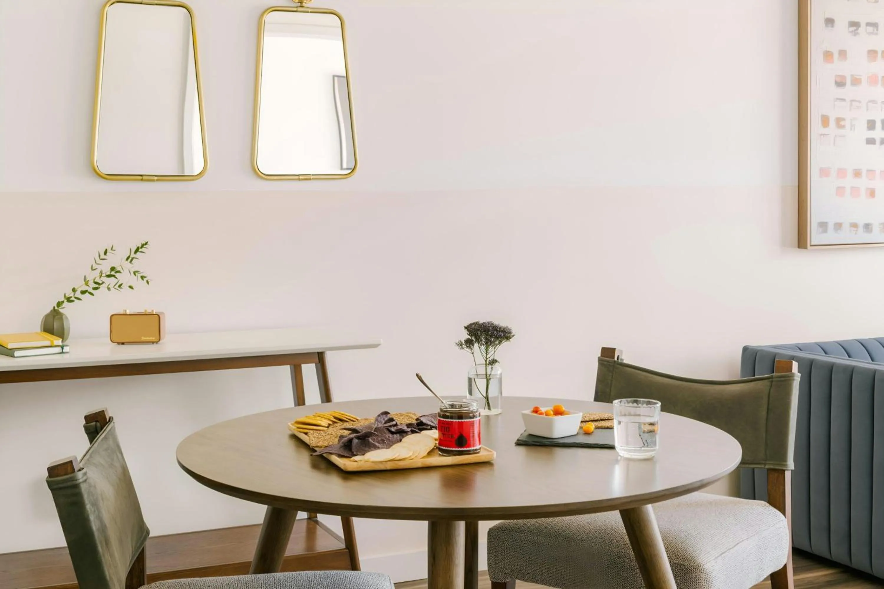 Photo of the whole room in Sonder by Marriott Bonvoy The Opal Apartments River North