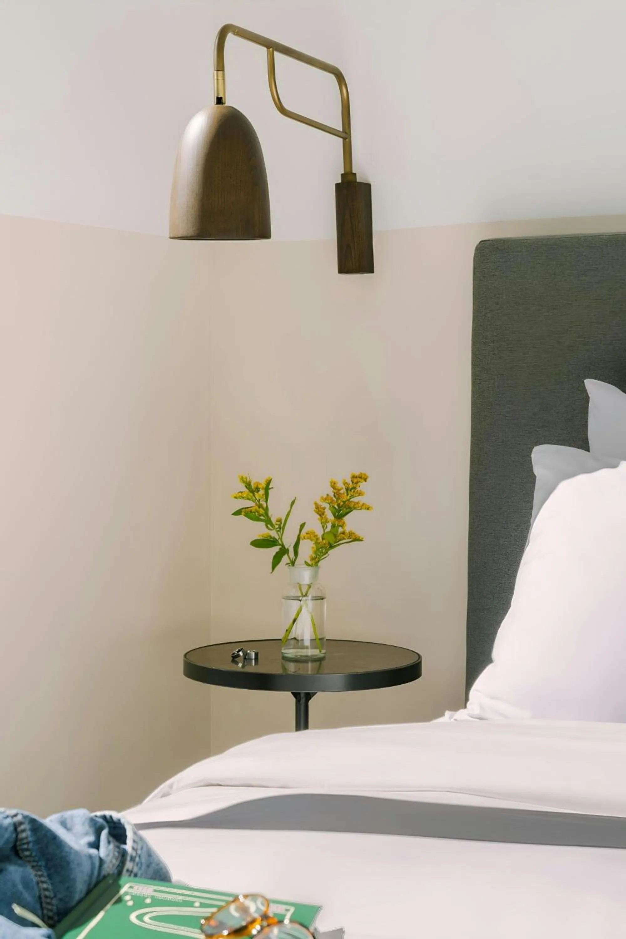 Bedroom, Bed in Sonder by Marriott Bonvoy The Opal Apartments River North