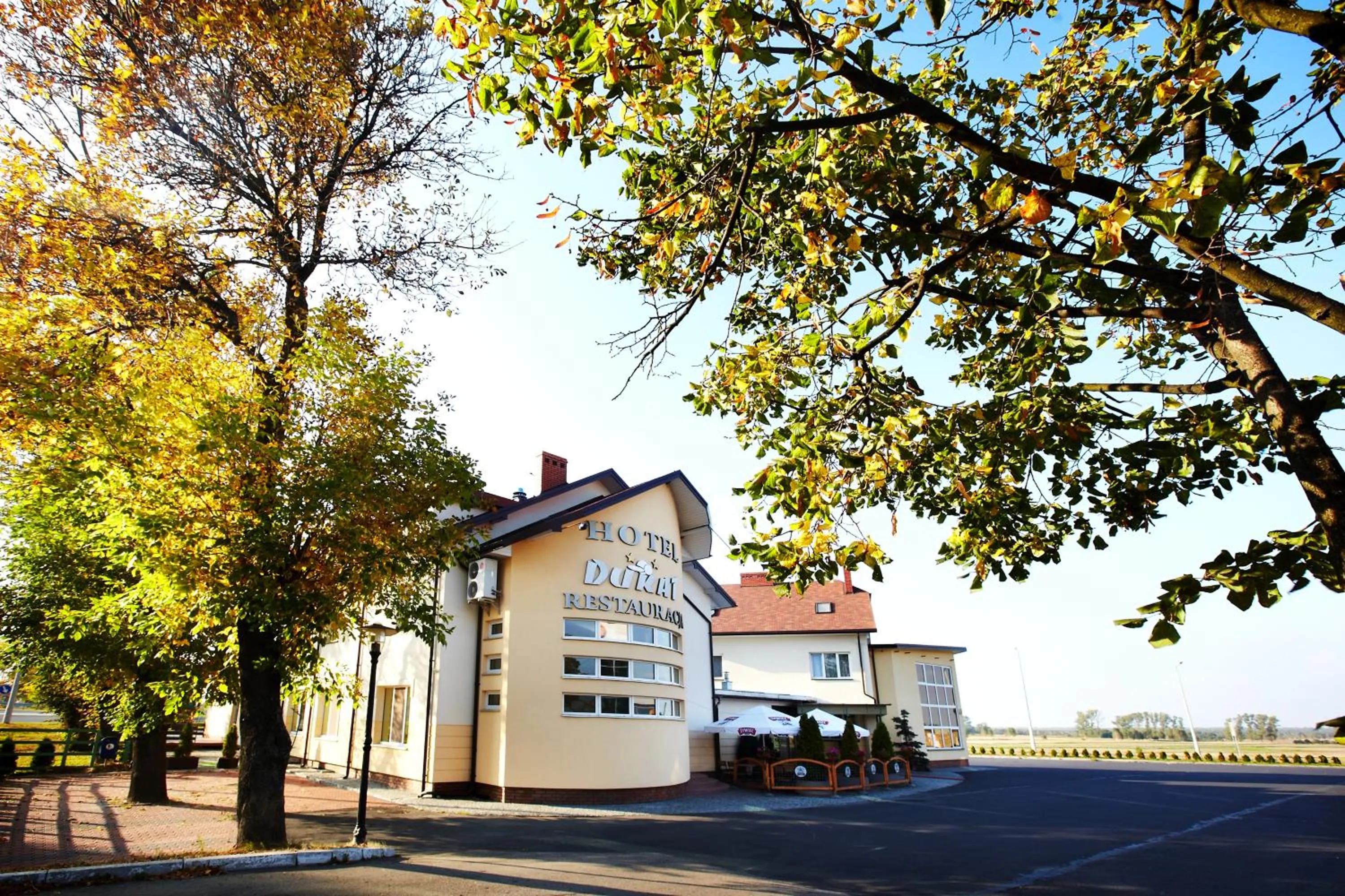 Facade/entrance in Hotel Dukat