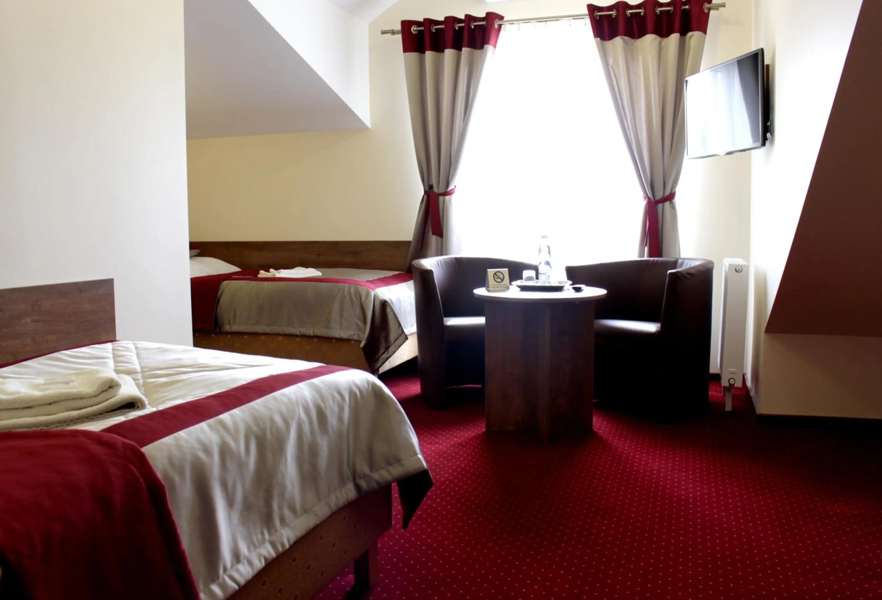 Bed in Hotel Dukat