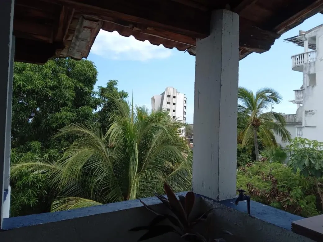 Balcony/Terrace in MayFlower Hotel & Hostal