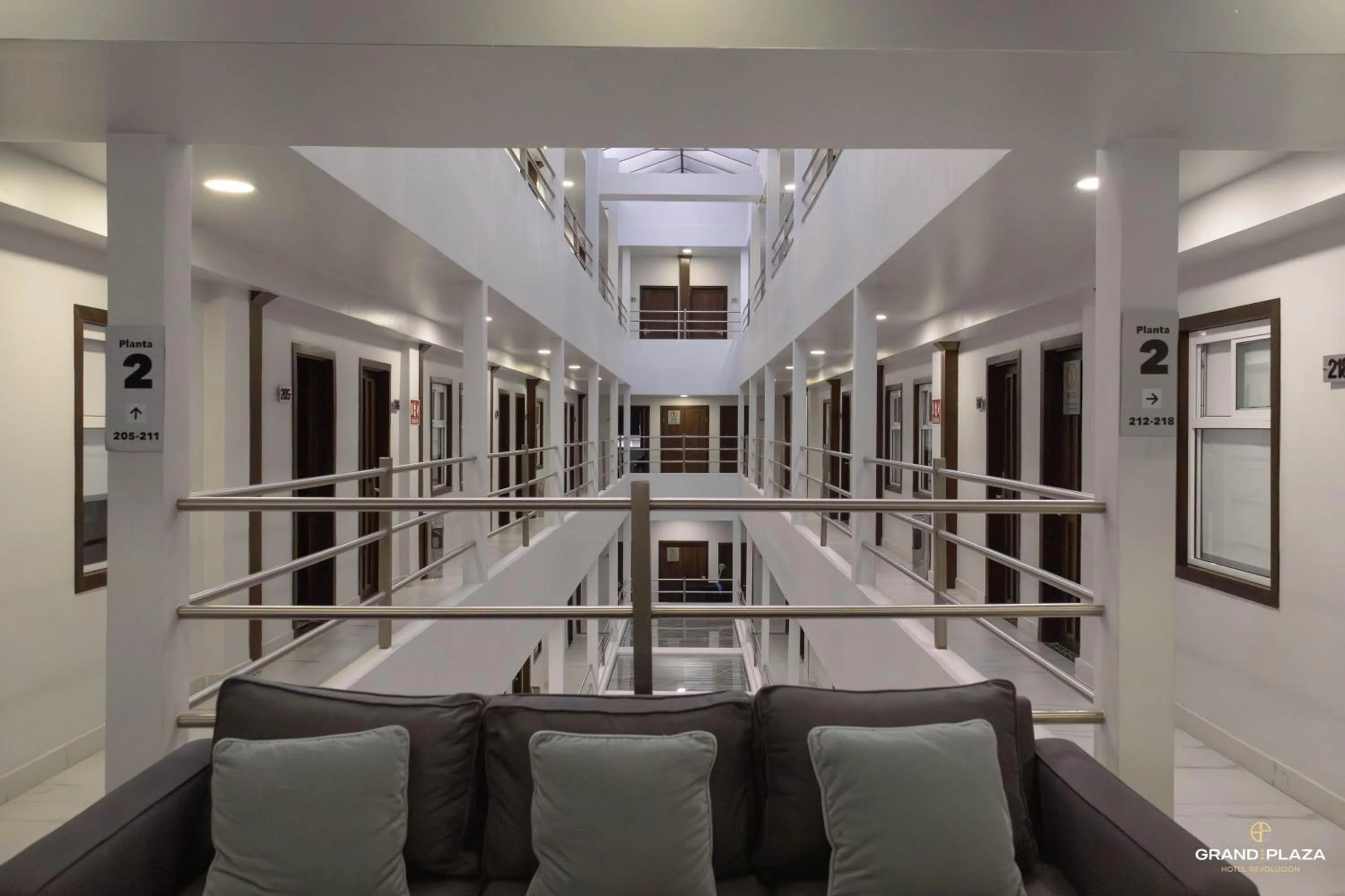 Living room in Hotel Grand One Plaza