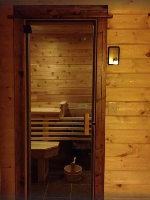Sauna in Fox Den Lodge