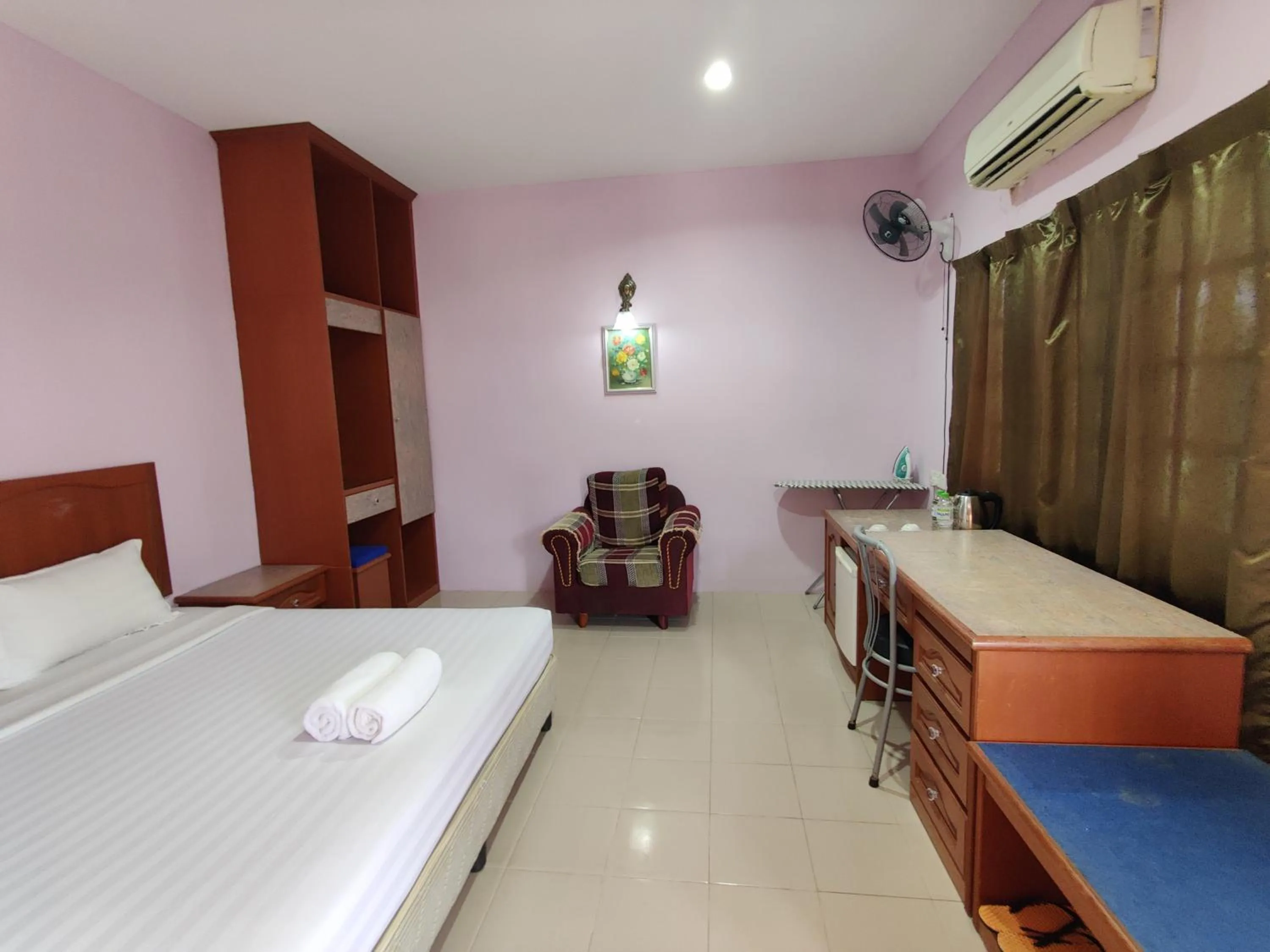 Bed in Tekoma Resort Taman Negara