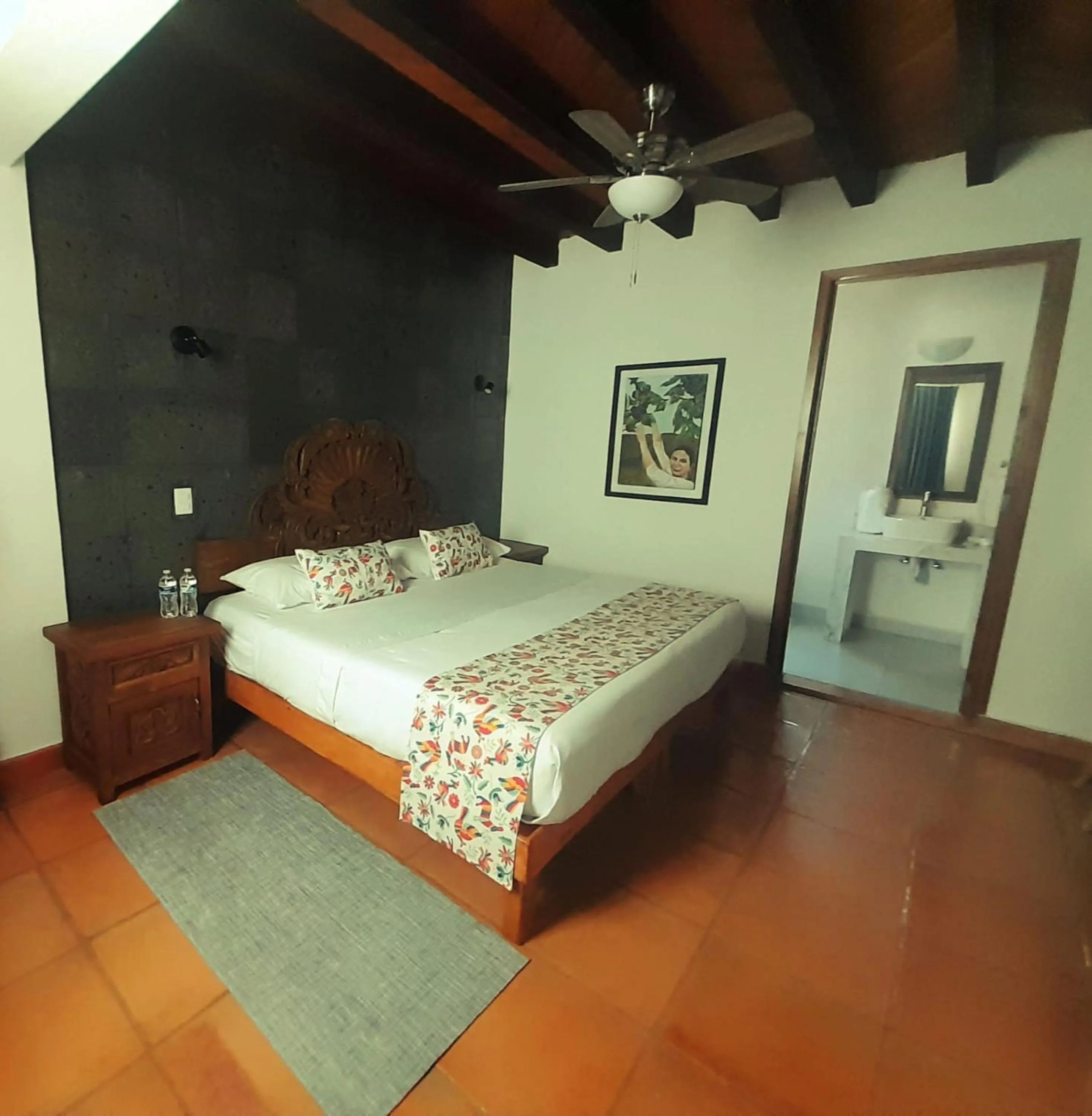 Property building, Bed in Hotel La Lejona