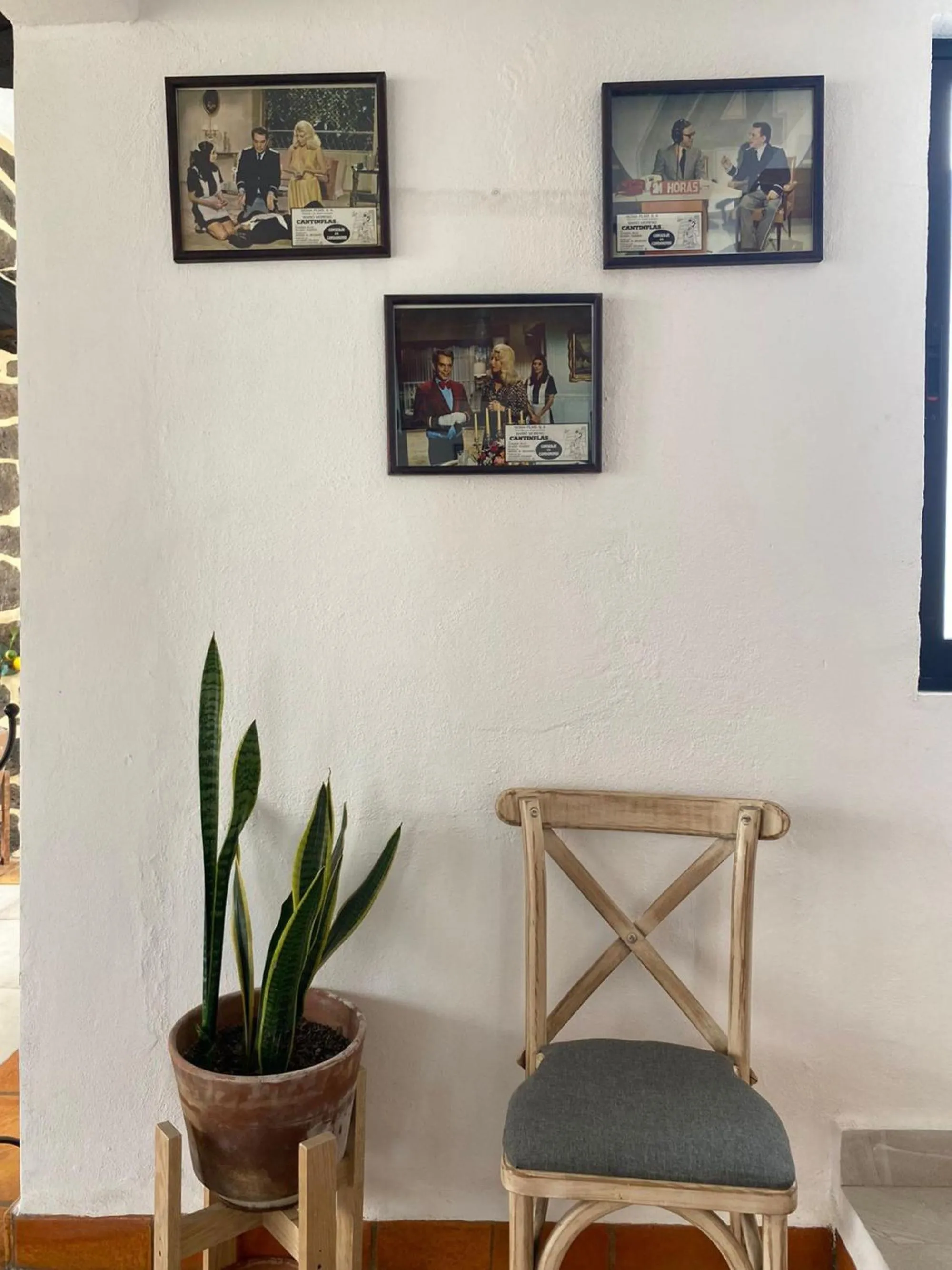 Restaurant/places to eat in Hotel La Lejona