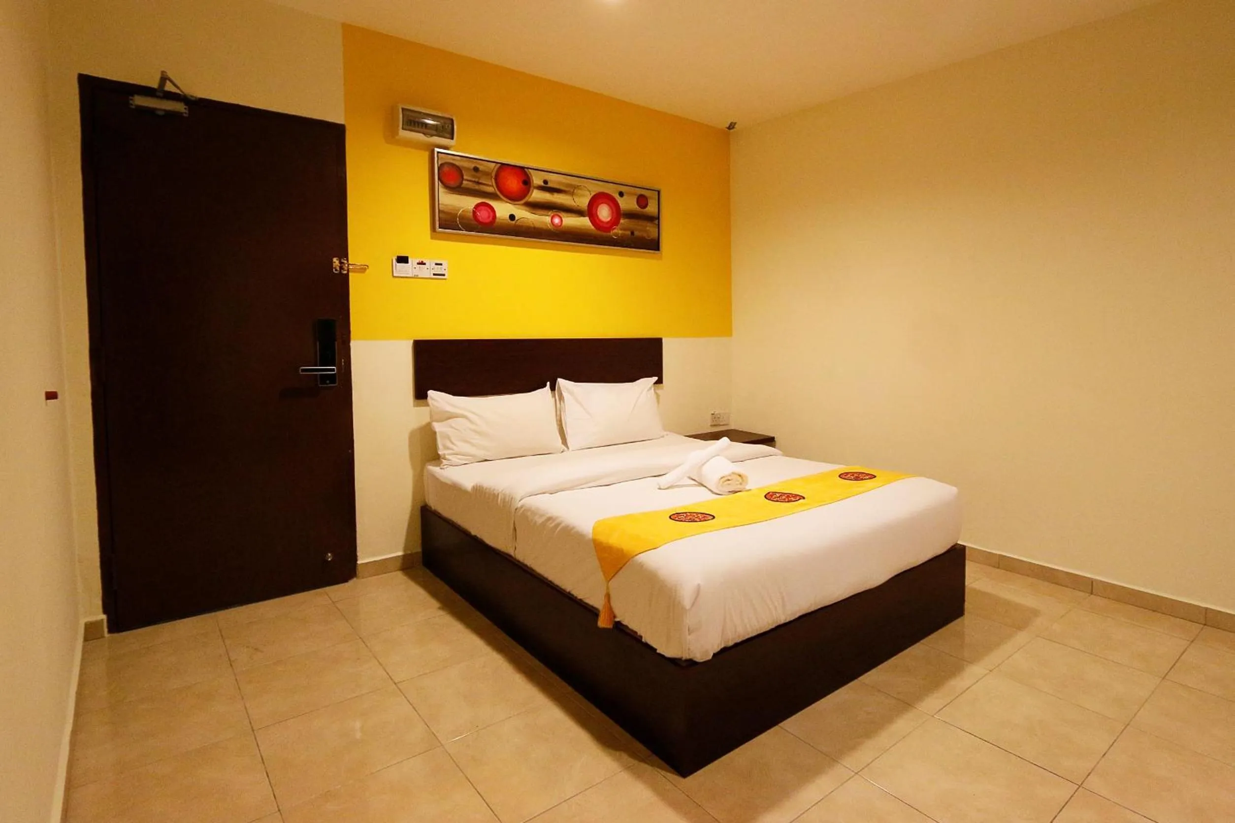 Bed in Golden Roof Hotel Falim Ipoh