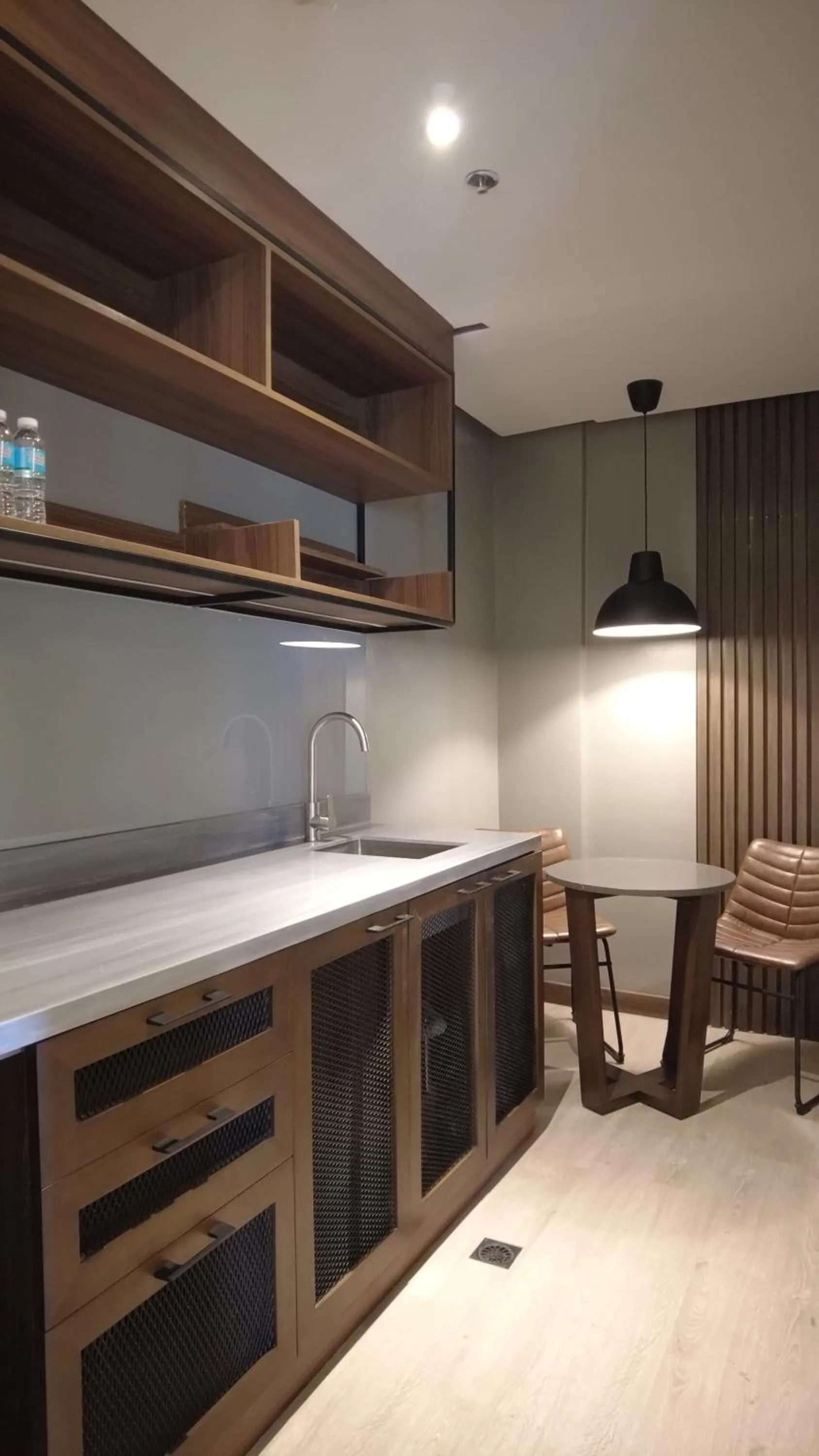 Kitchen or kitchenette in Acro Residences