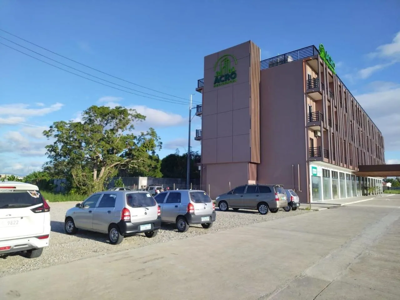 Parking in Acro Residences