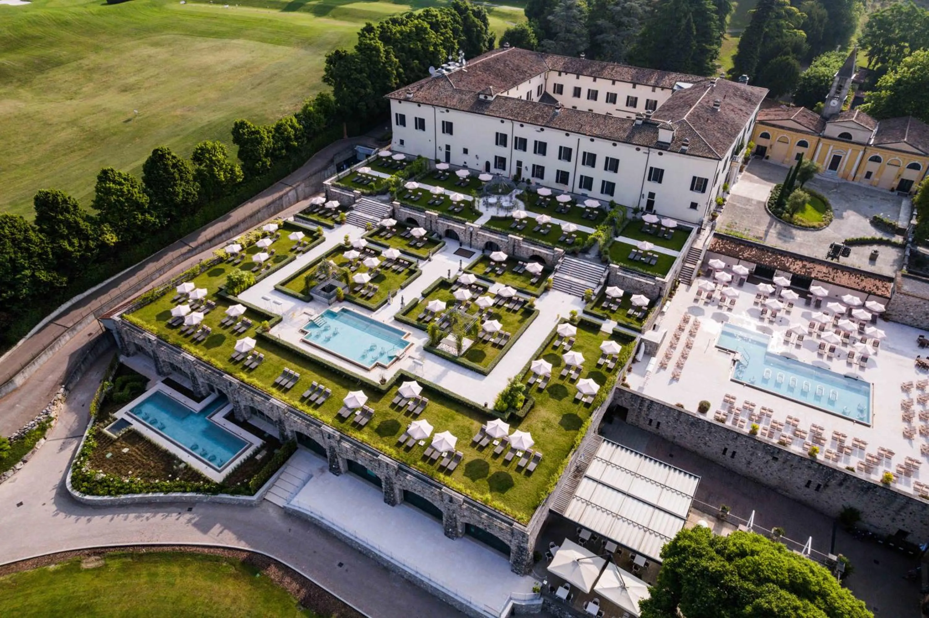 Bird's eye view in QC Grand Hotel Villa Arzaga Garda Spa & Golf