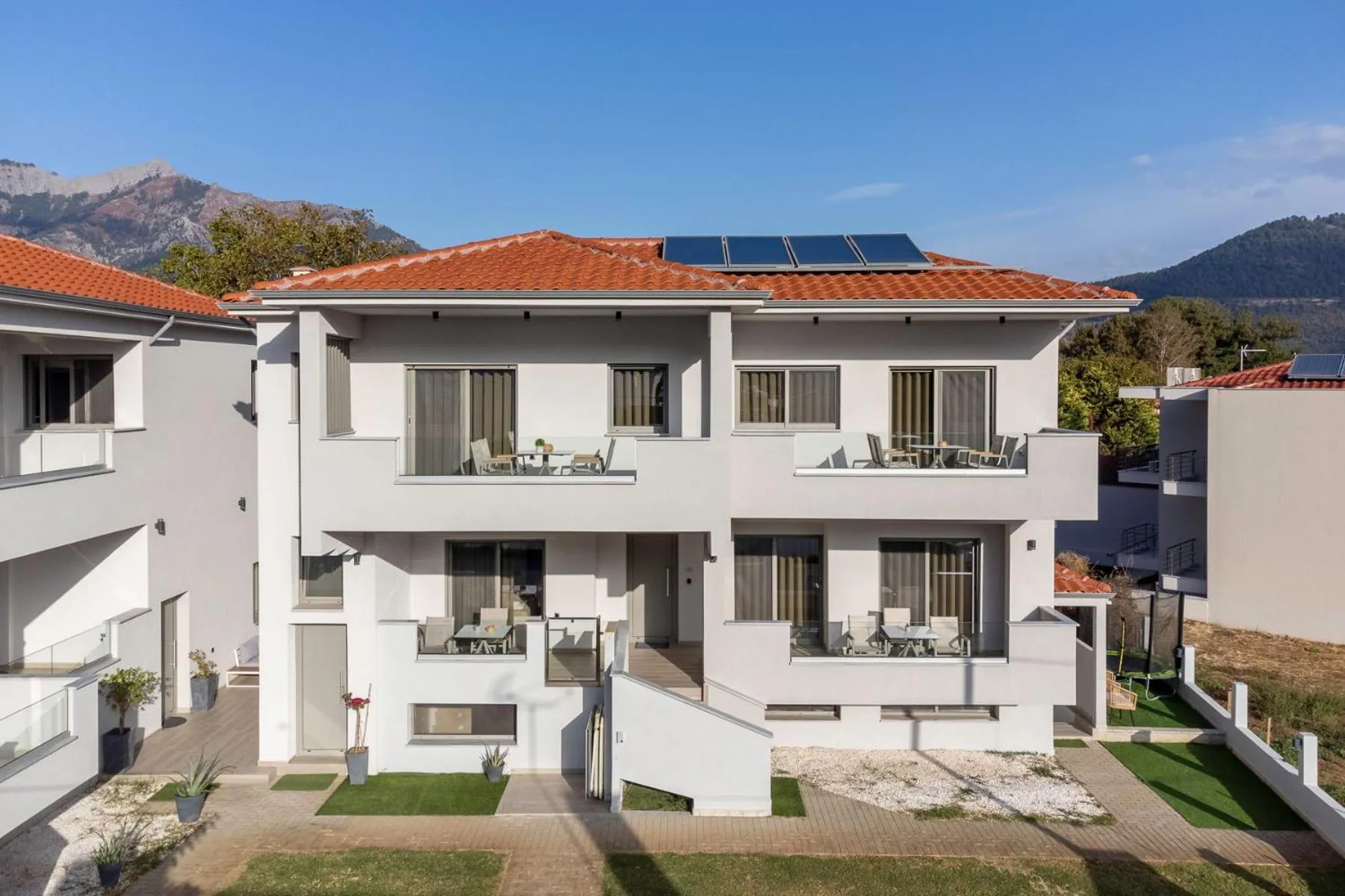 Elisavet Nuevo Studios & Suites