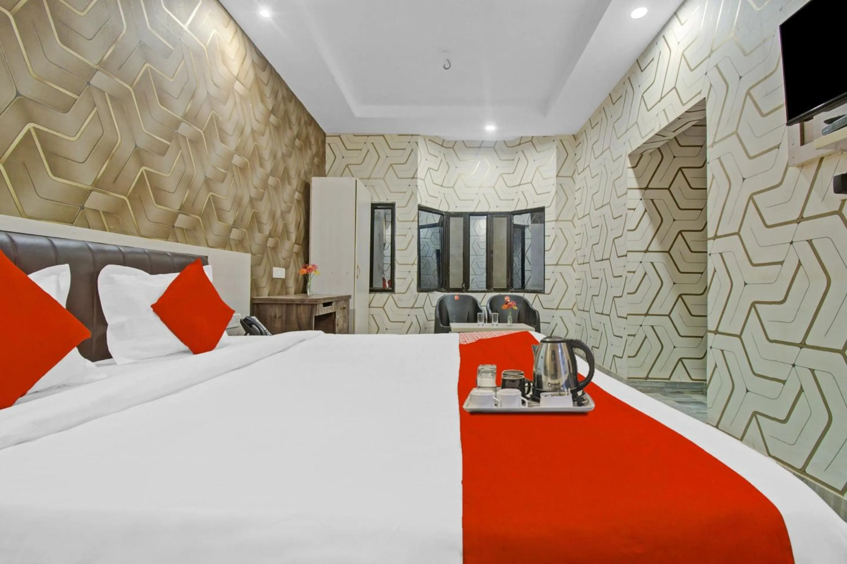 Bedroom, Bed in Hotel O Shree Mangalkamna