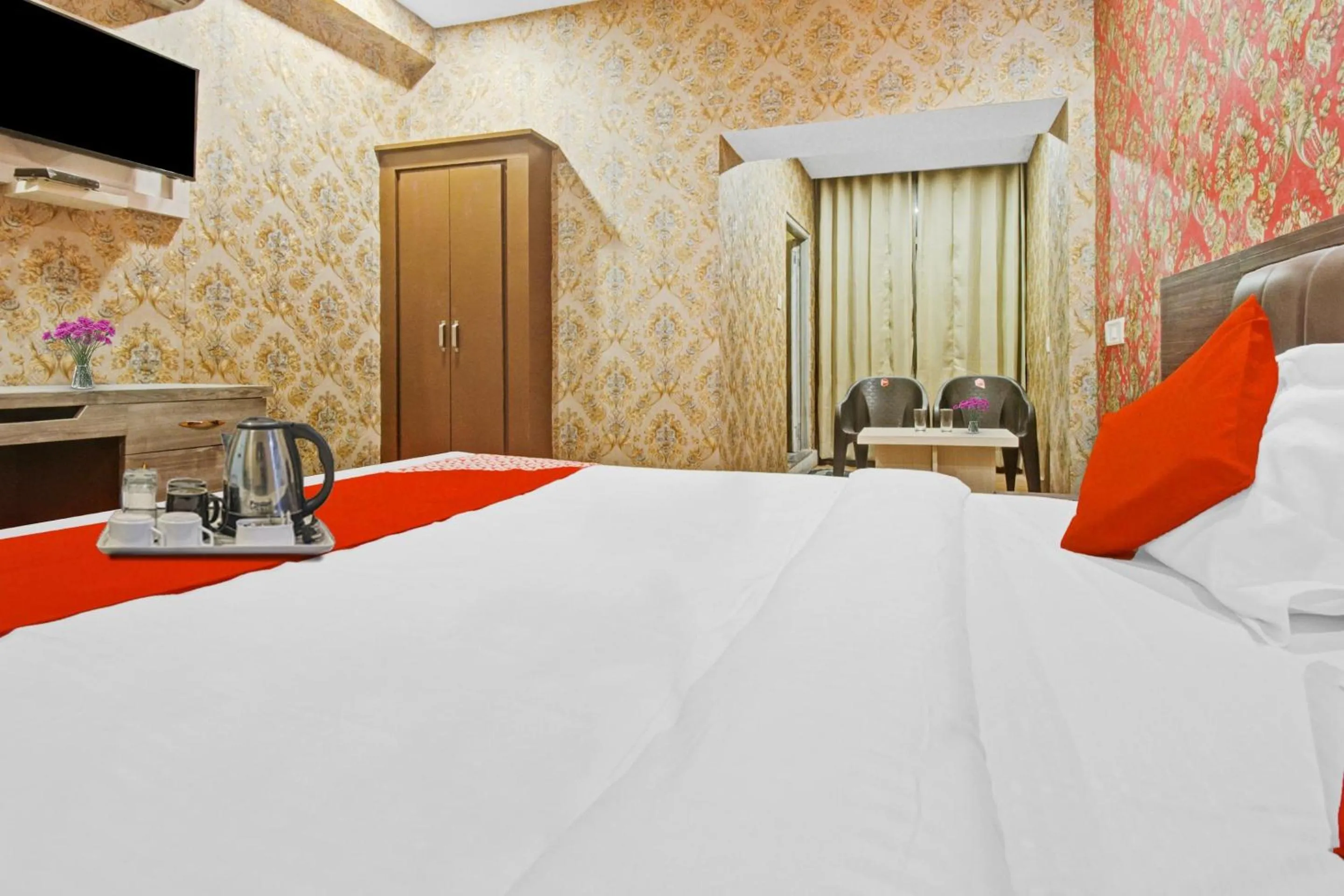 Bedroom, Bed in Hotel O Shree Mangalkamna