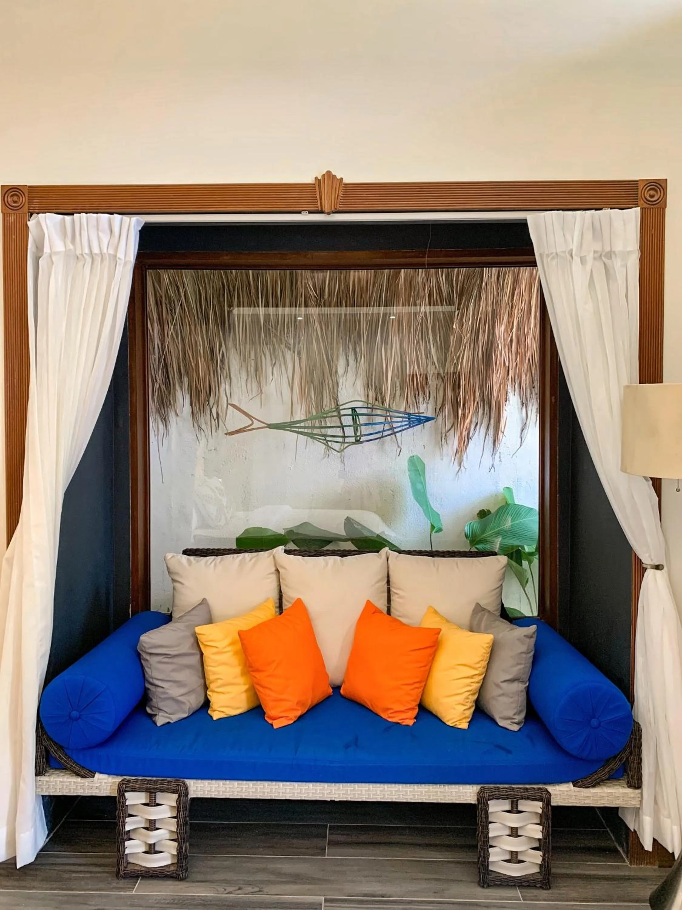 Seating area in Banig Beach Resort El Nido