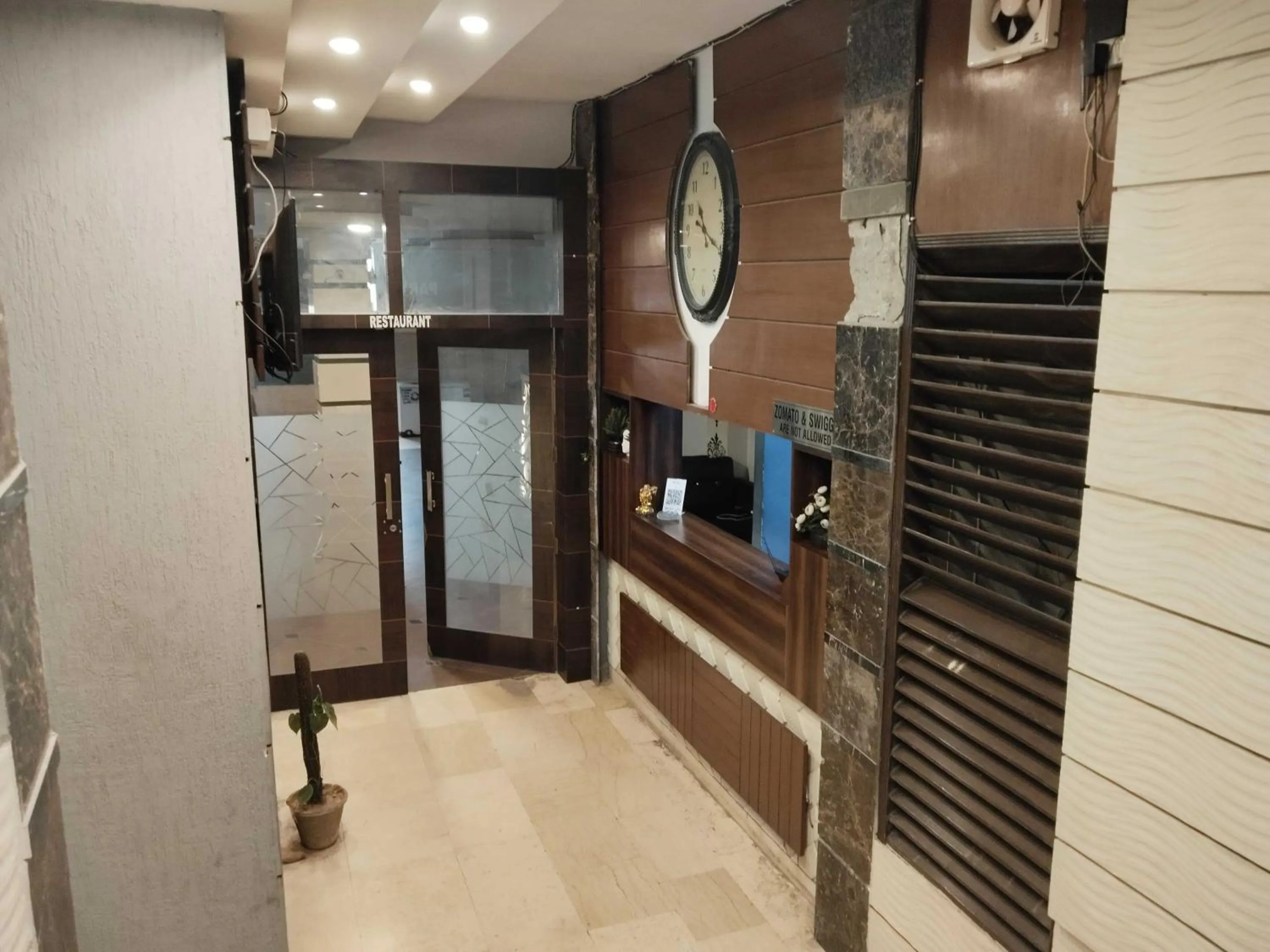 Lobby or reception in Super Hotel O Vivaan Residency