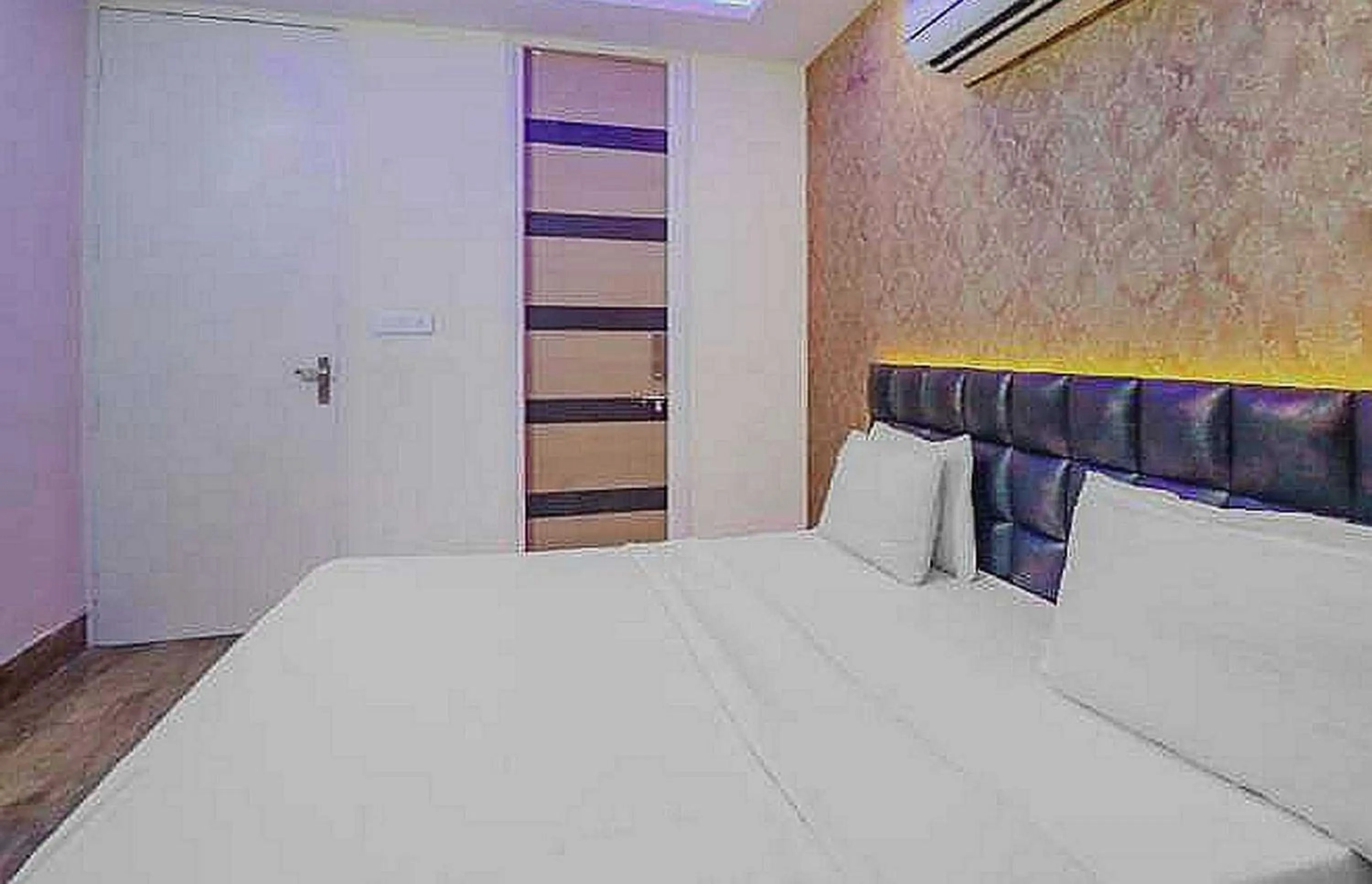 Bedroom, Bed in Super Hotel O Vivaan Residency