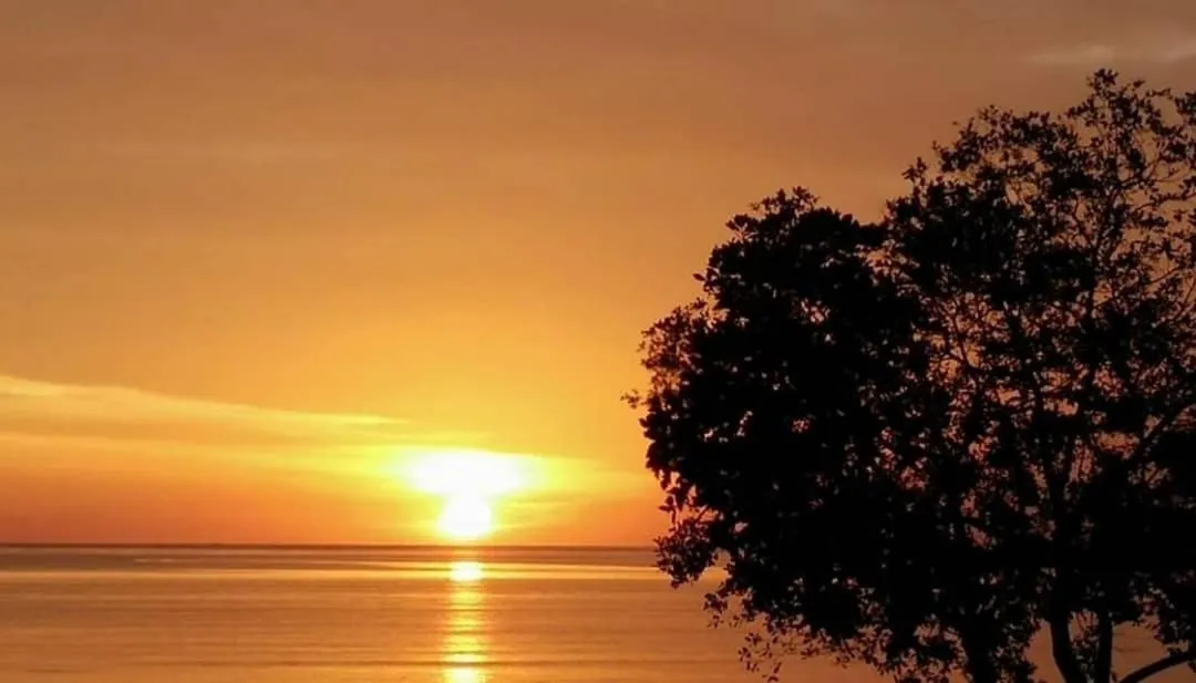 Sunset in OCEAN LODGE