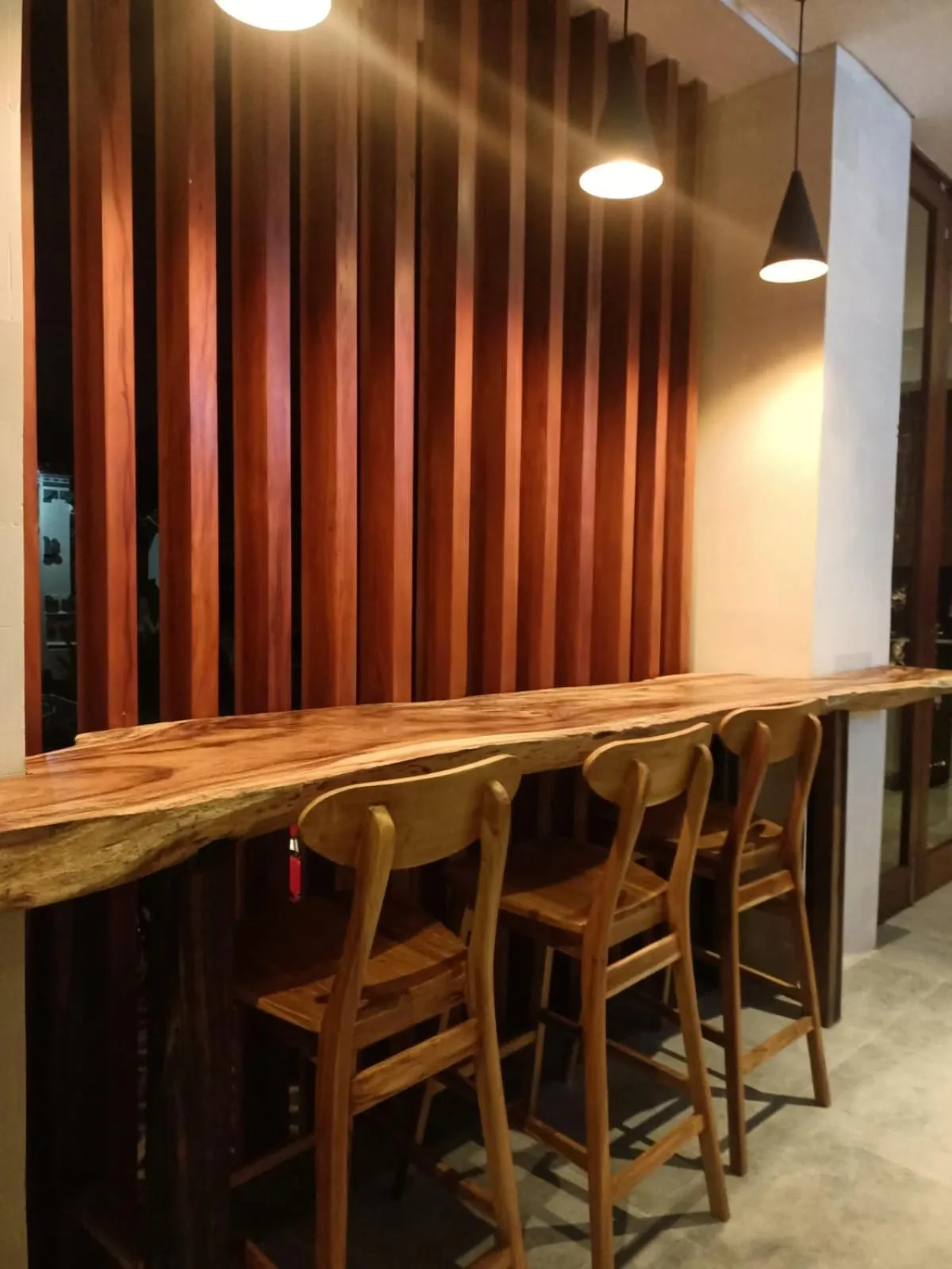 Restaurant/places to eat in The Kd Suites & Coffee Shop