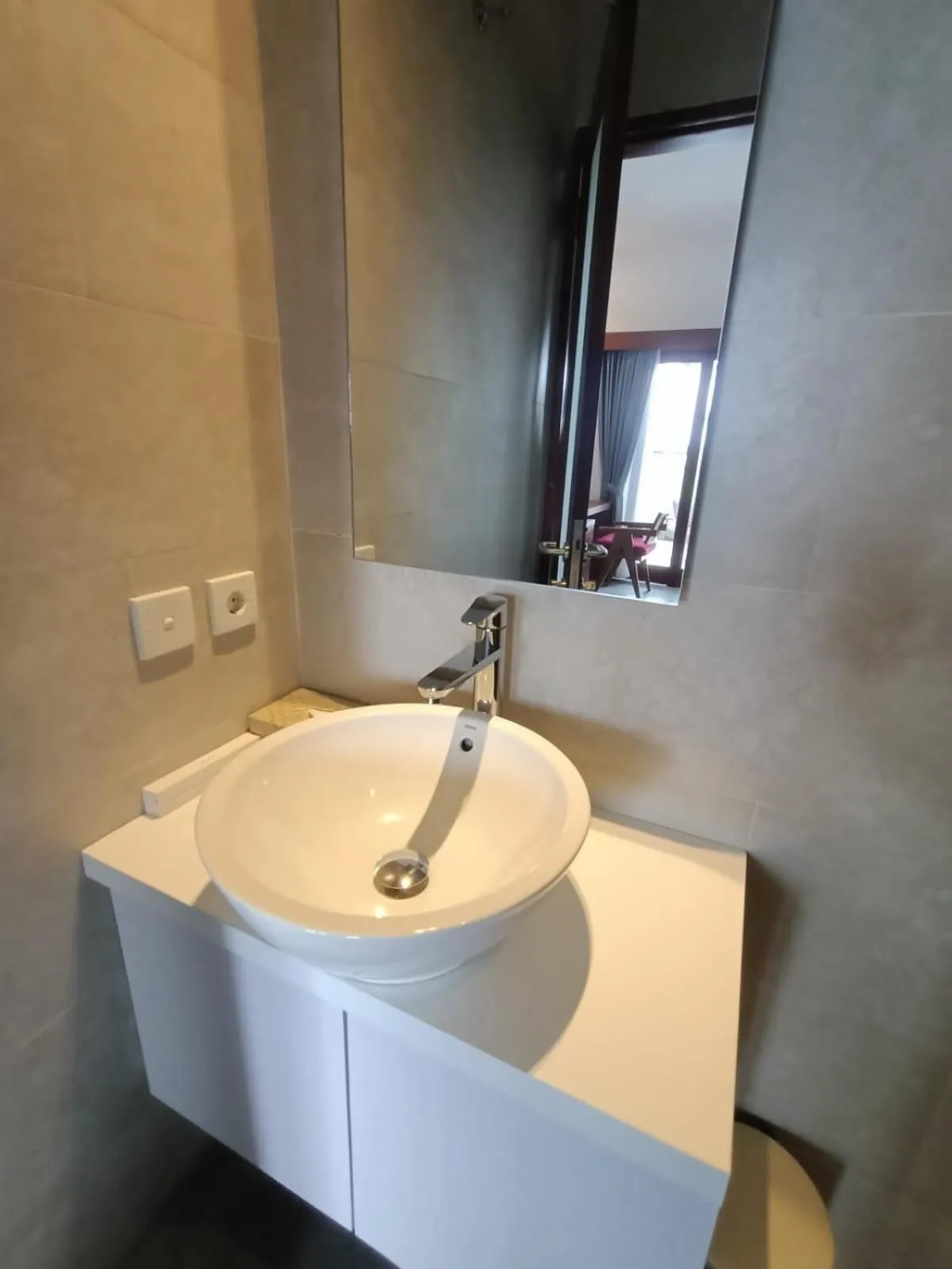 Bathroom in The Kd Suites & Coffee Shop