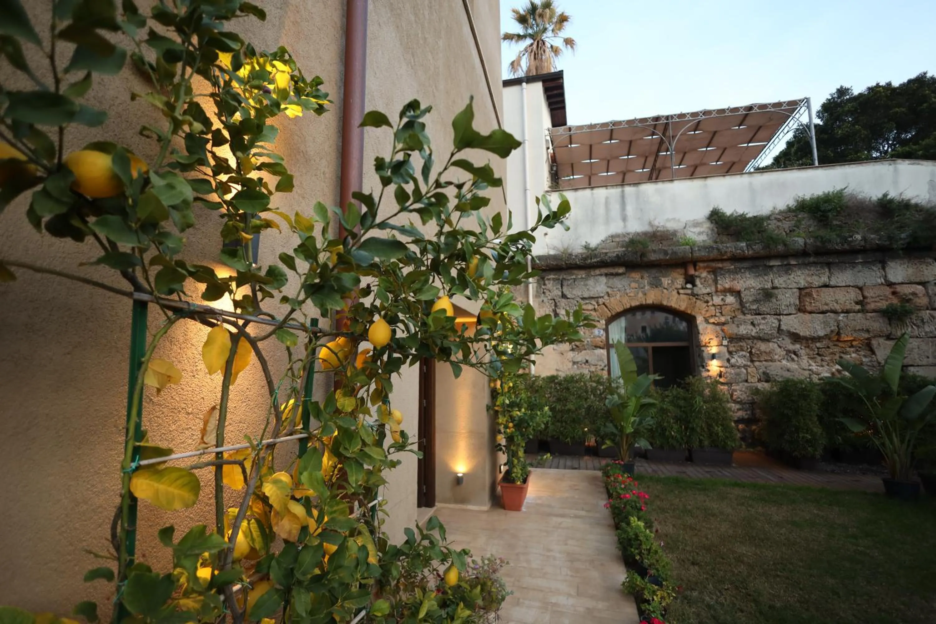 Garden in Bastione Spasimo Boutique Hotel