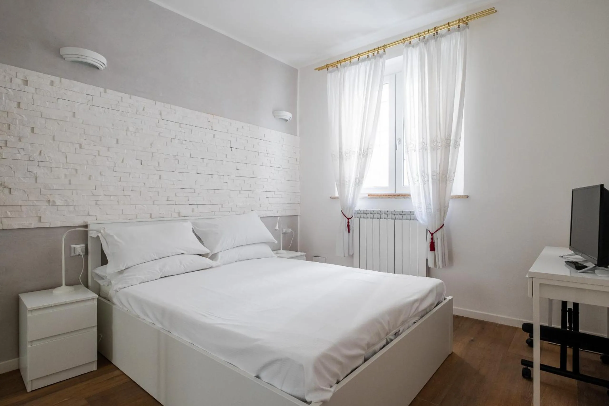 XVI Charm Apartment by Wonderful Italy
