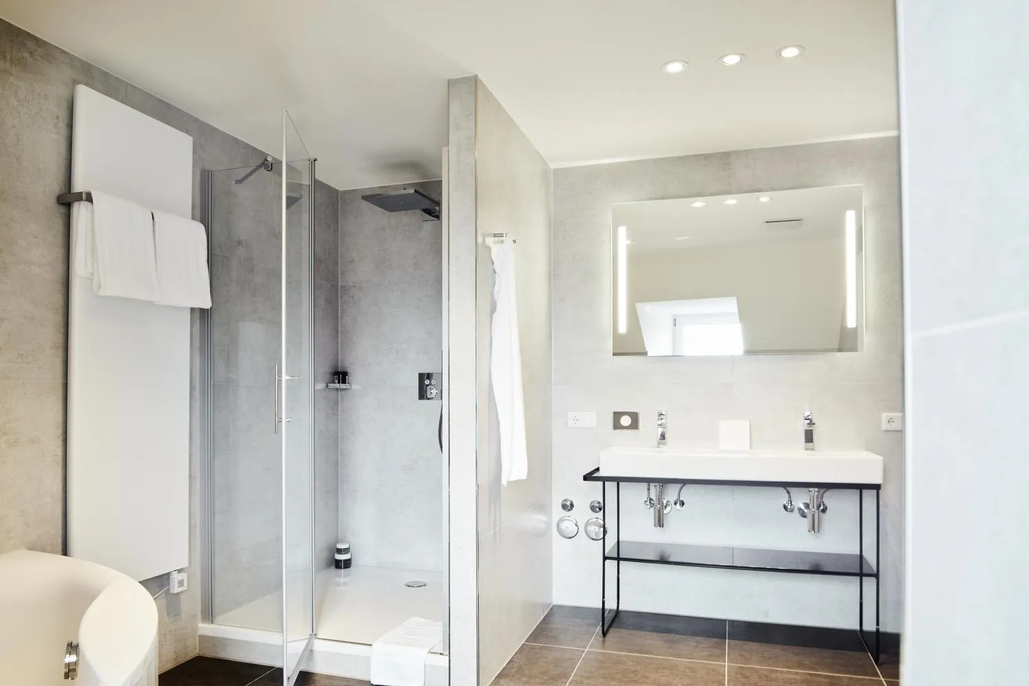 Shower in Design- und Kunsthotel München