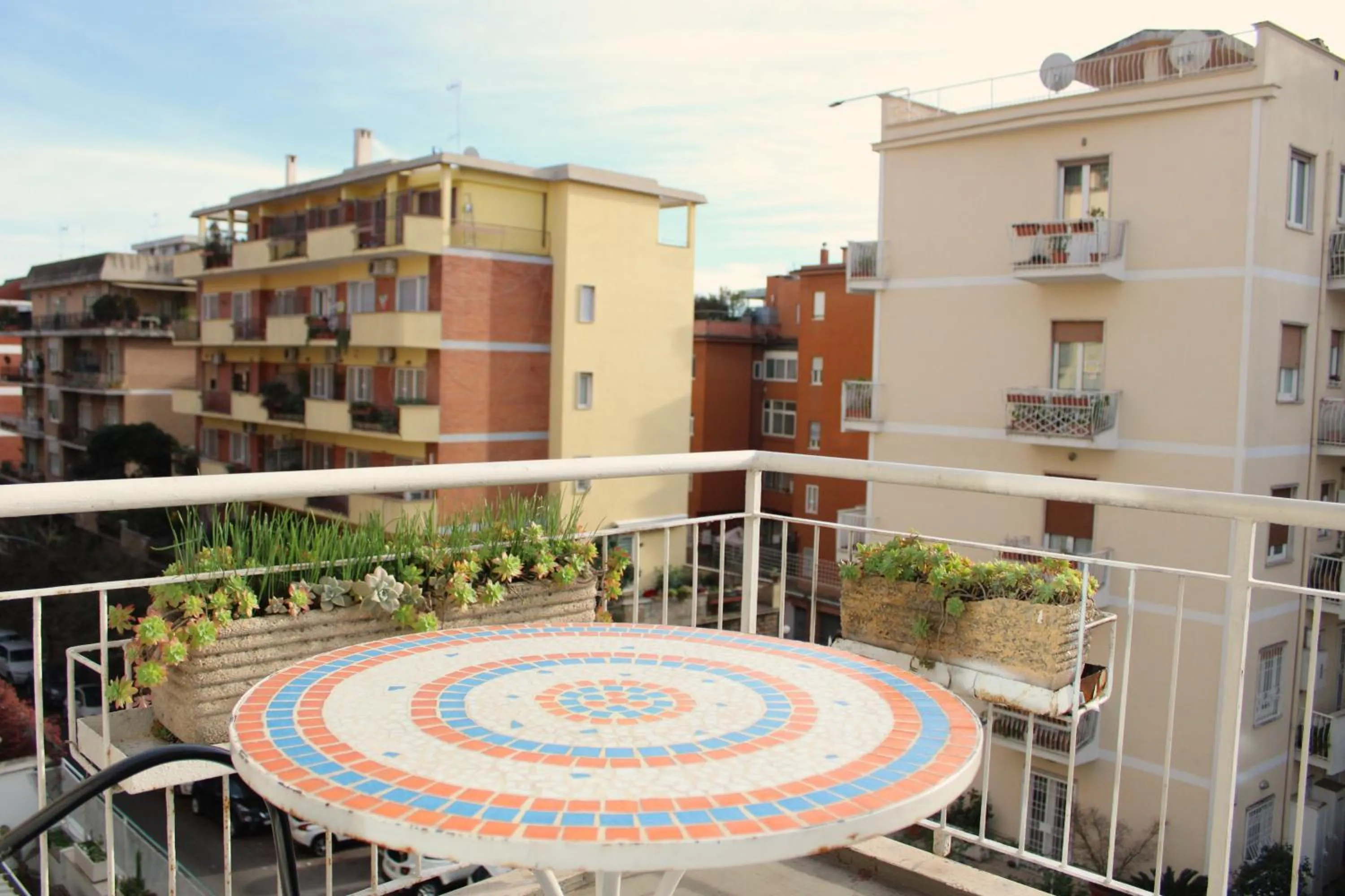Balcony/Terrace in Mikasa Balduina Roma