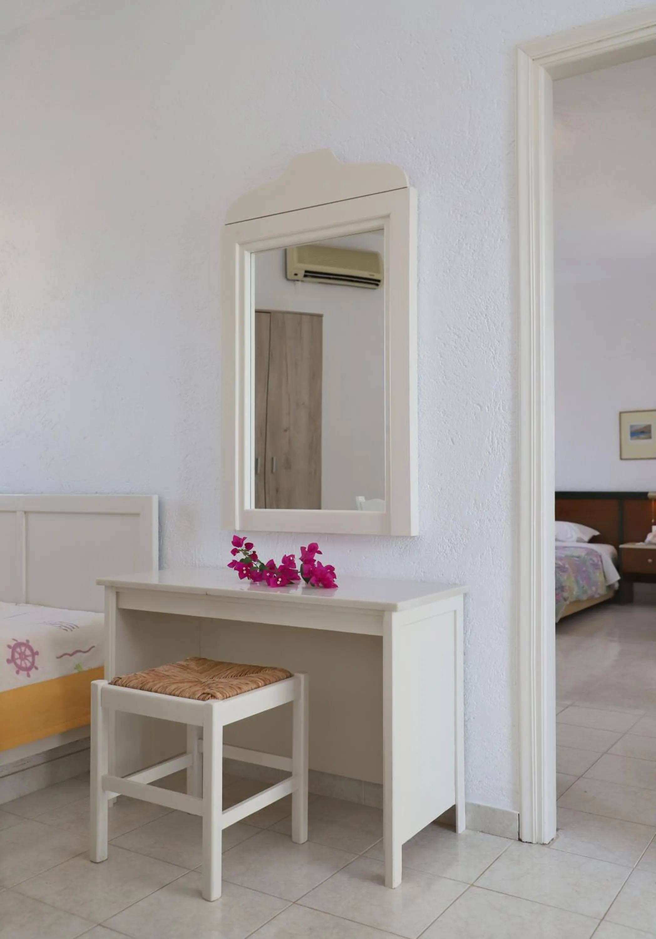 Bed in Villea Village