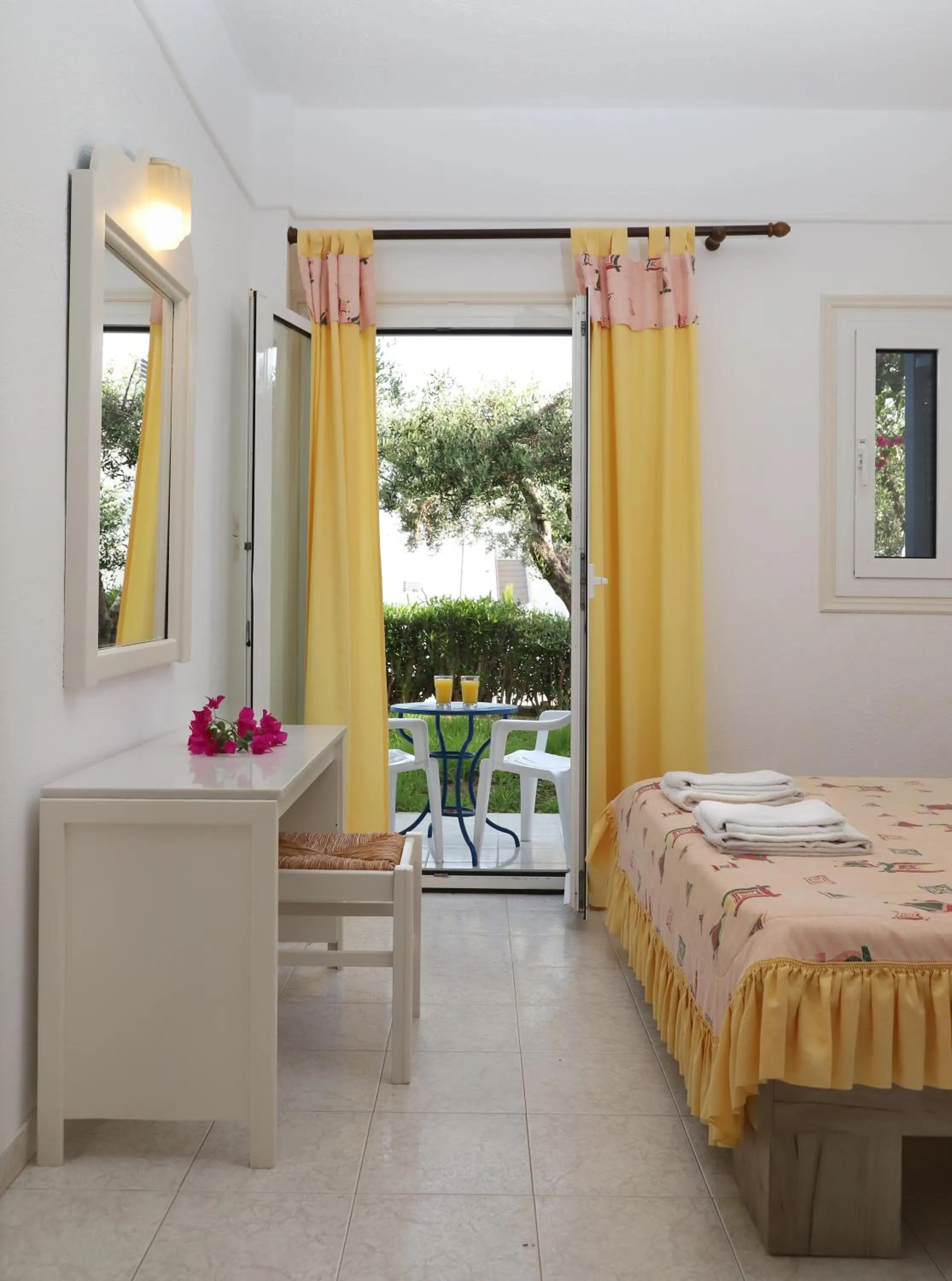 Bed in Villea Village