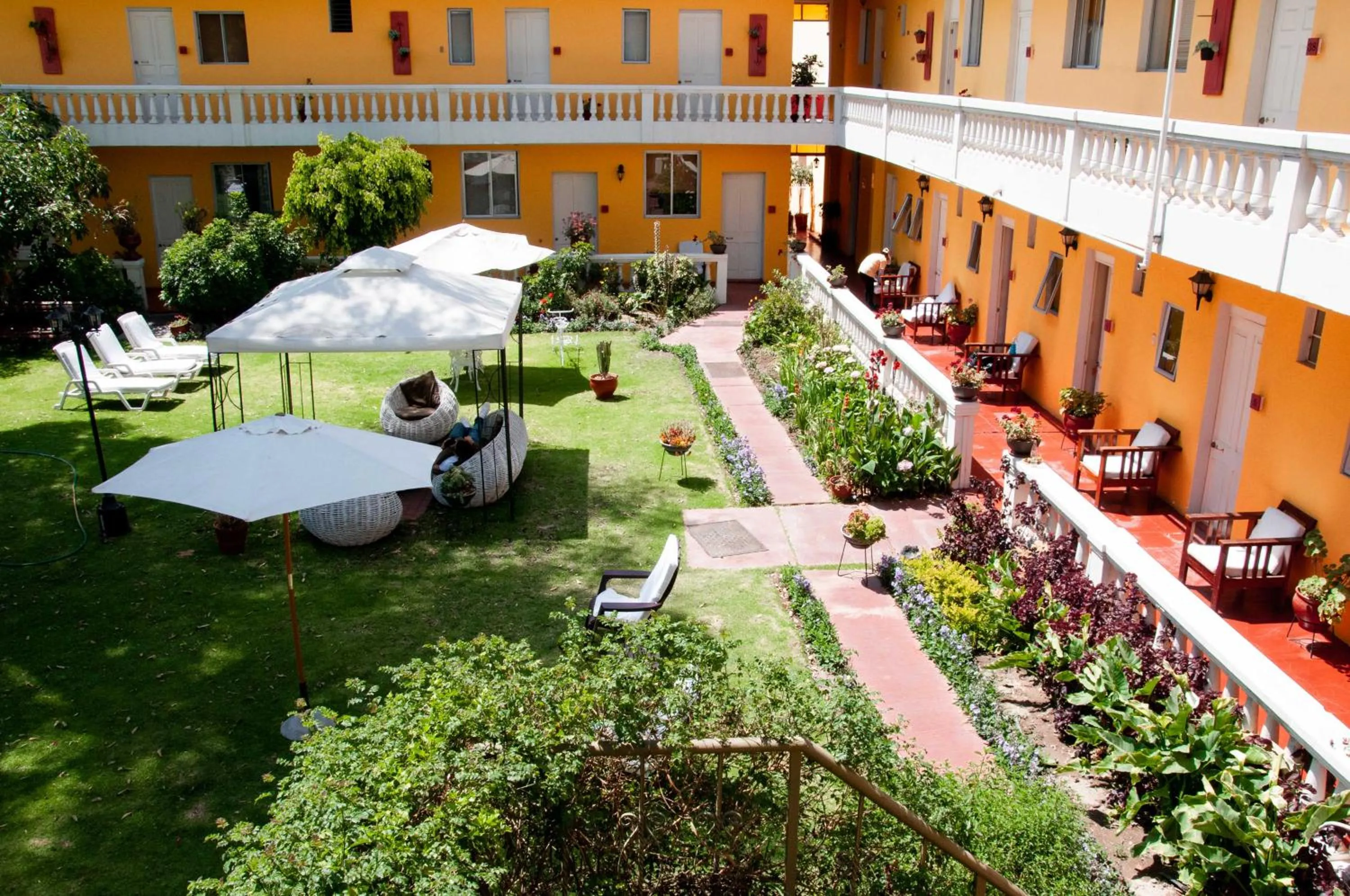 Garden in Casa de Avila