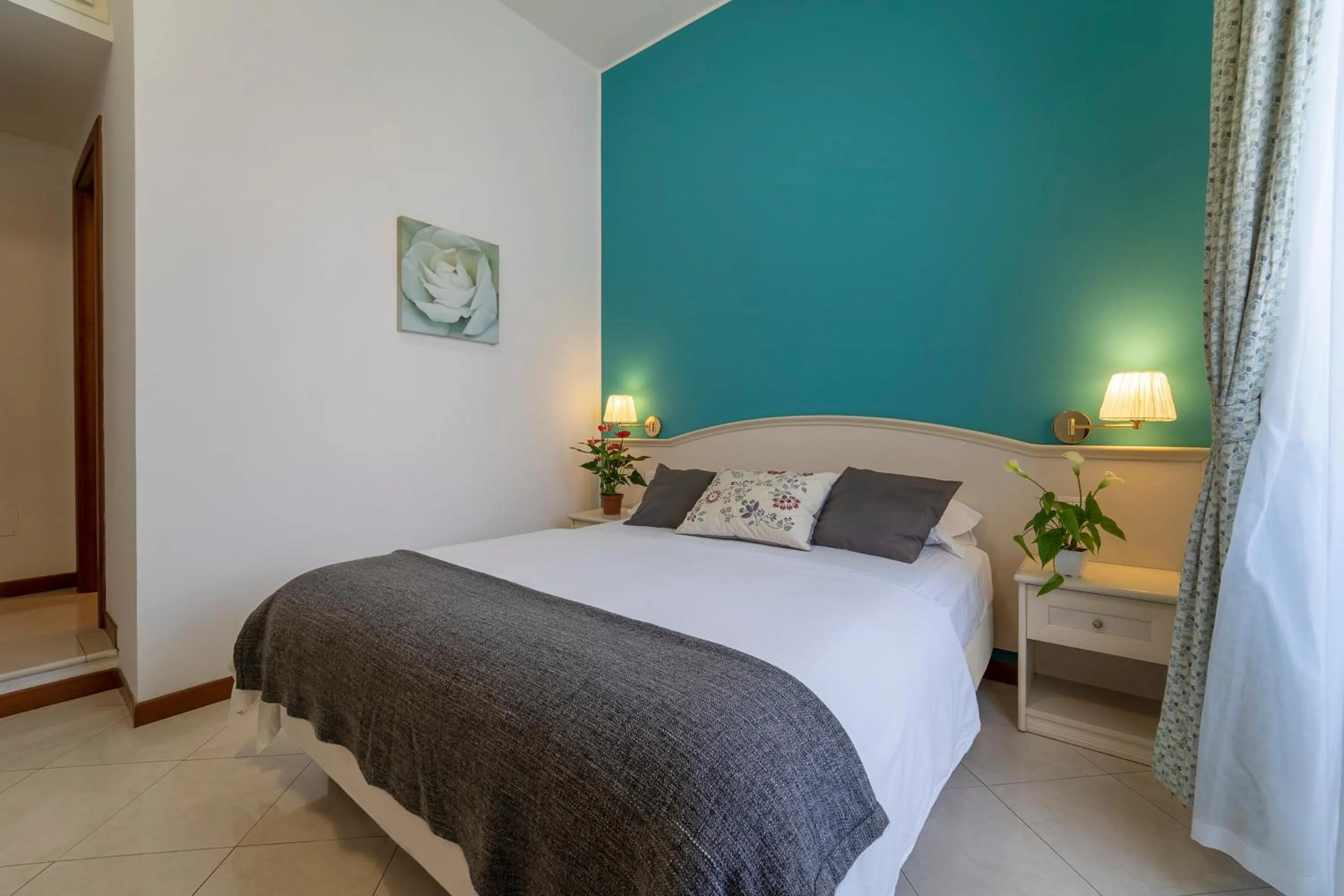 Photo of the whole room, Bed in il passetto