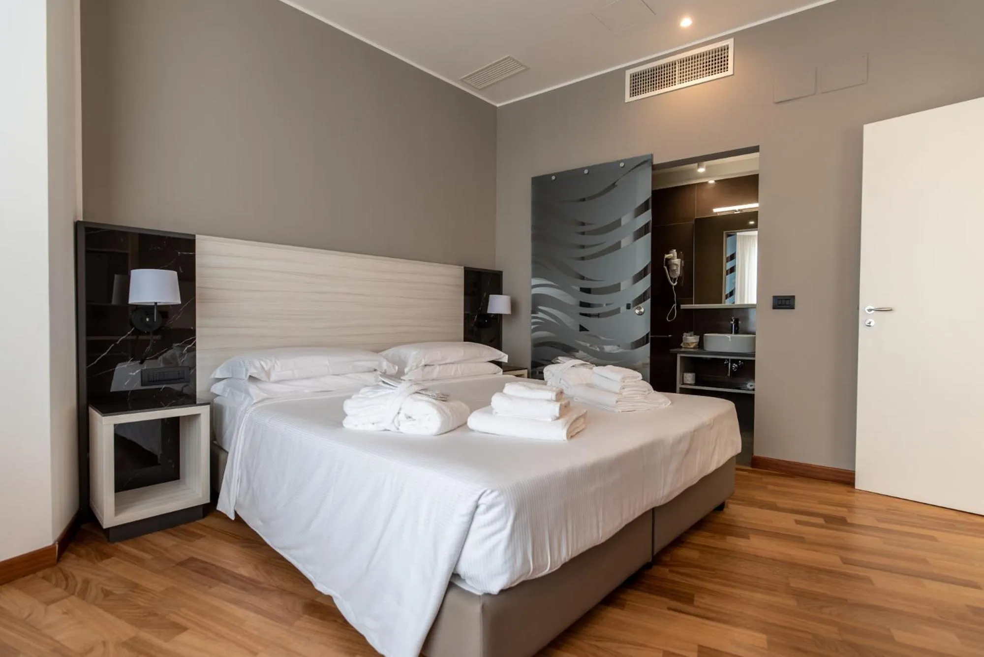 Bed in Sestante Marina Motel