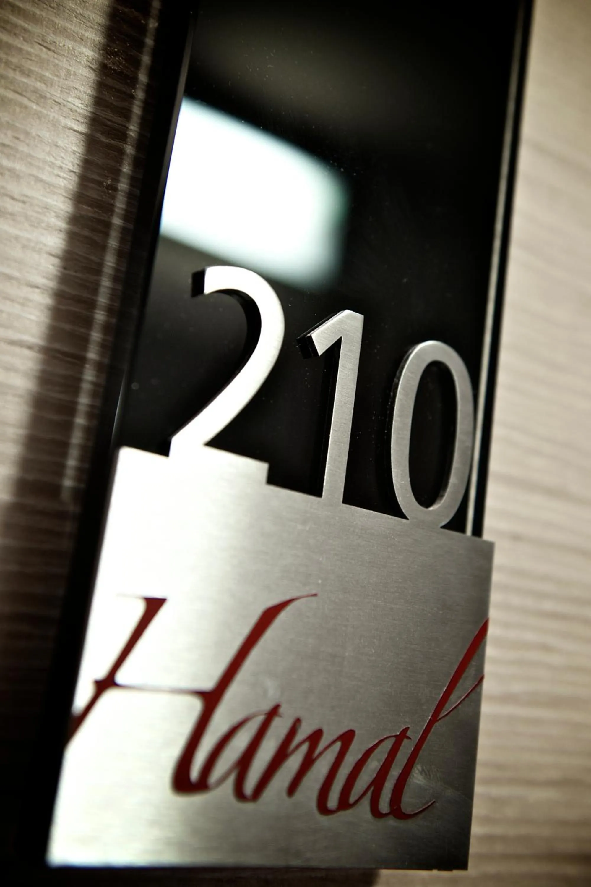 Decorative detail in UNAHOTELS Villa dei Platani Foligno