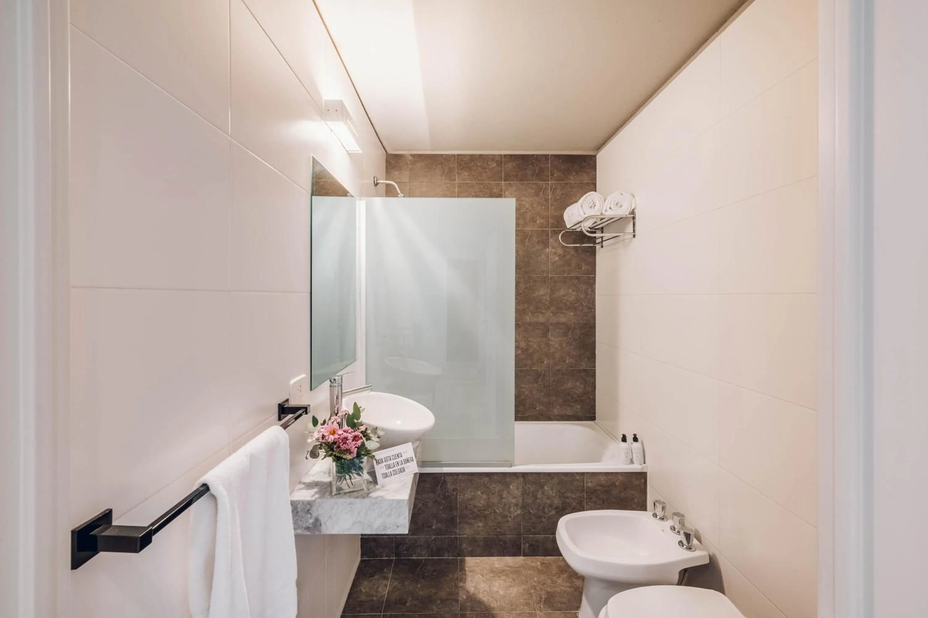 Bathroom in Top Rentals Montañeses