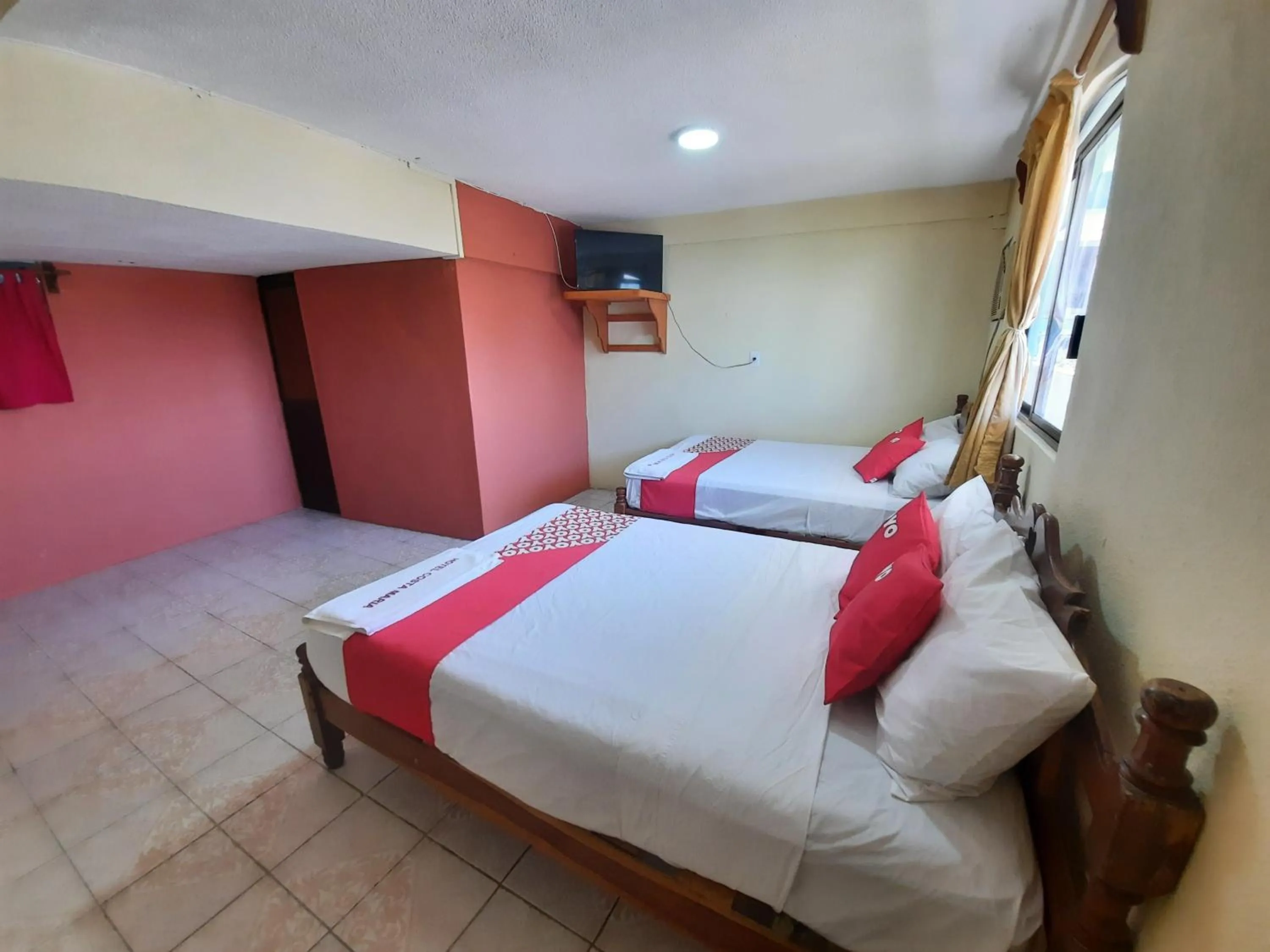 Photo of the whole room in Hotel Costa Maria