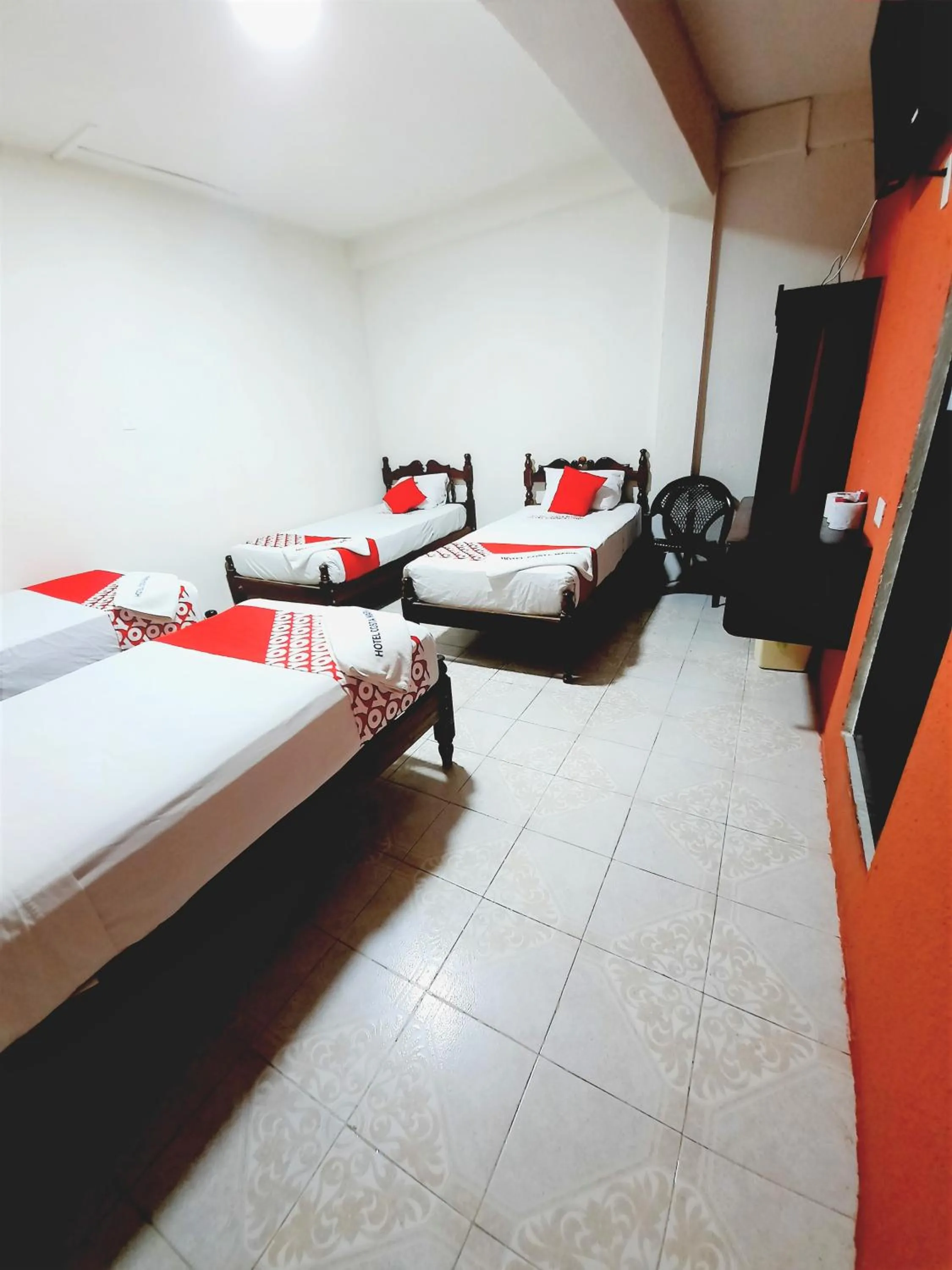 Photo of the whole room in Hotel Costa Maria