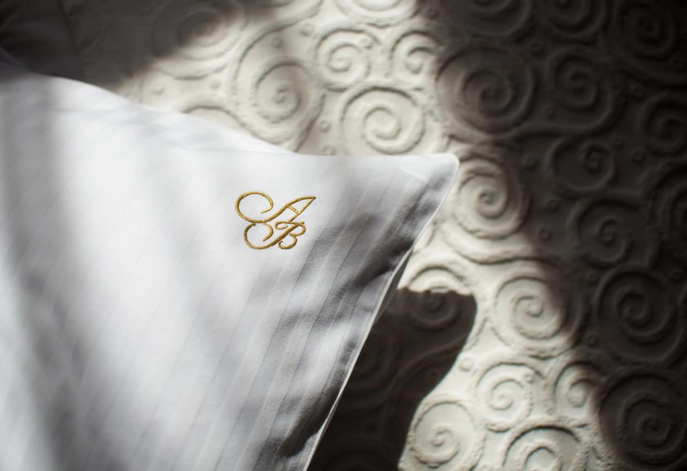 Decorative detail, Bed in Aparthotel Basztowa