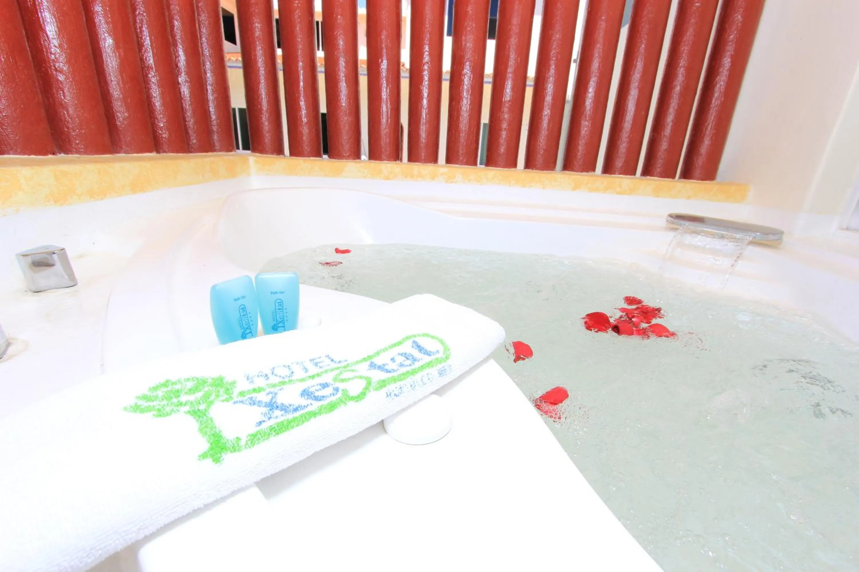 Hot Tub in Hotel Xestal