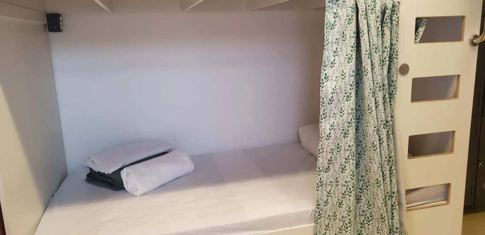 Bed in Jardim Secreto