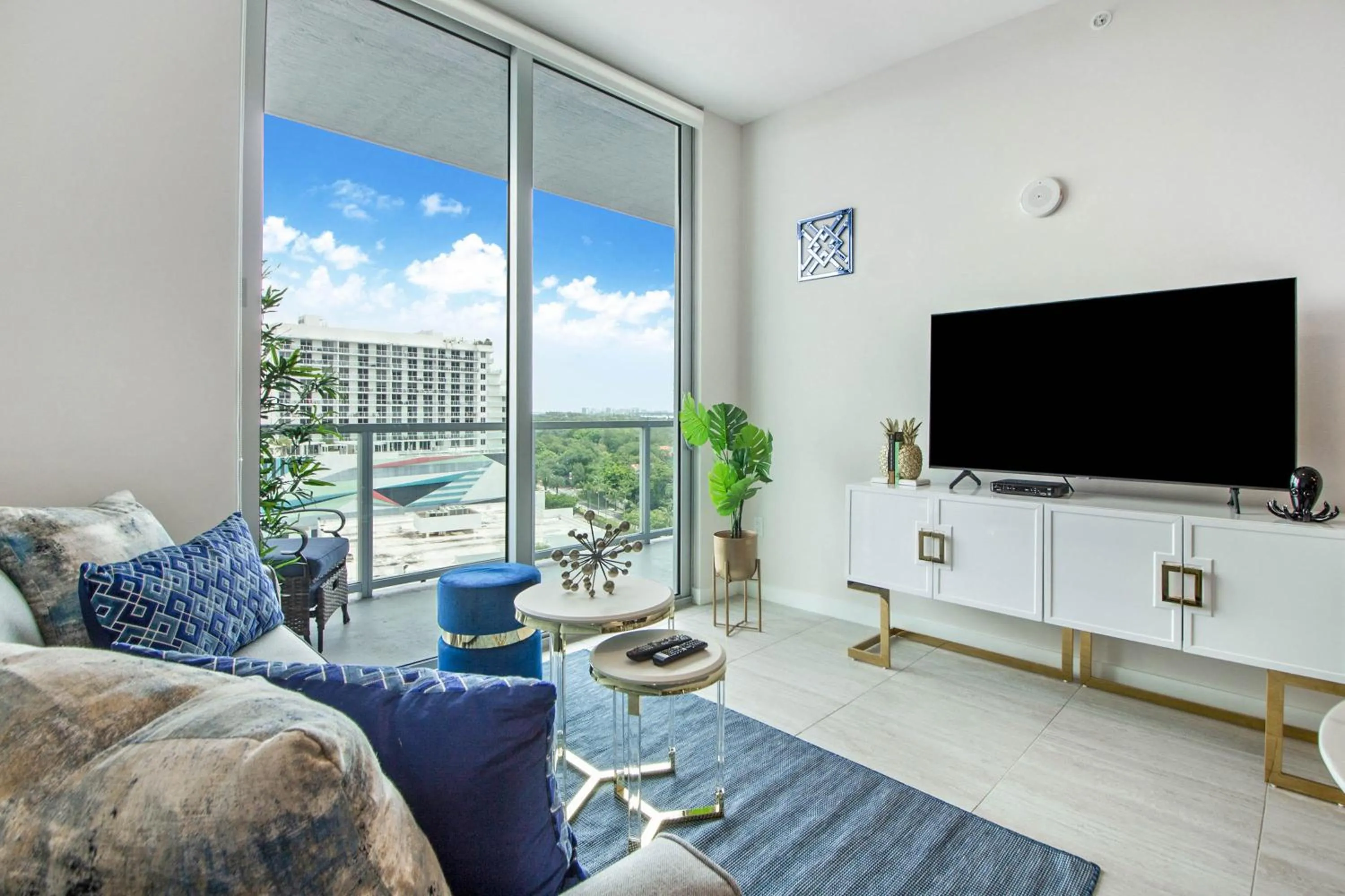 Living room in Nomada Destination Residences - Quadro
