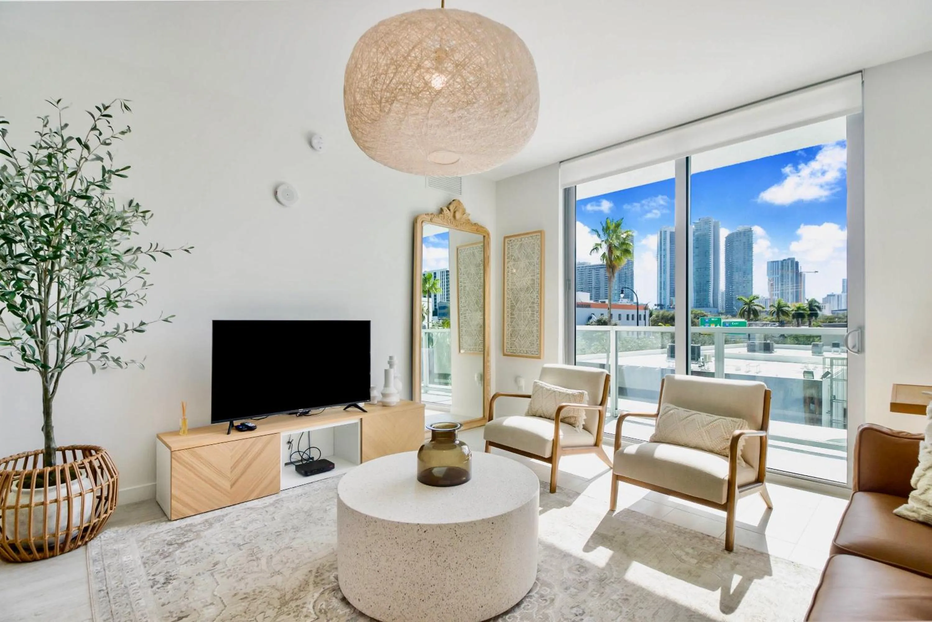 Living room in Nomada Destination Residences - Quadro