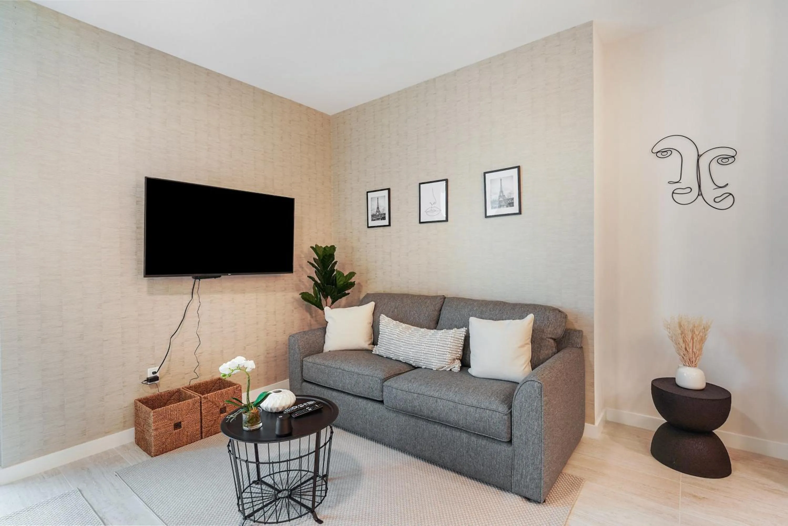 Living room in Nomada Destination Residences - Quadro