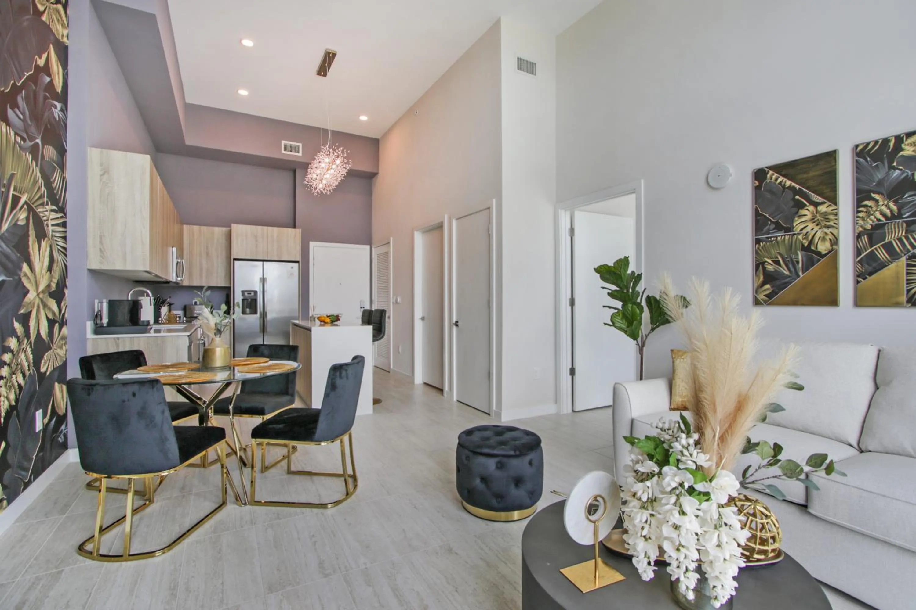 Kitchen or kitchenette in Nomada Destination Residences - Quadro