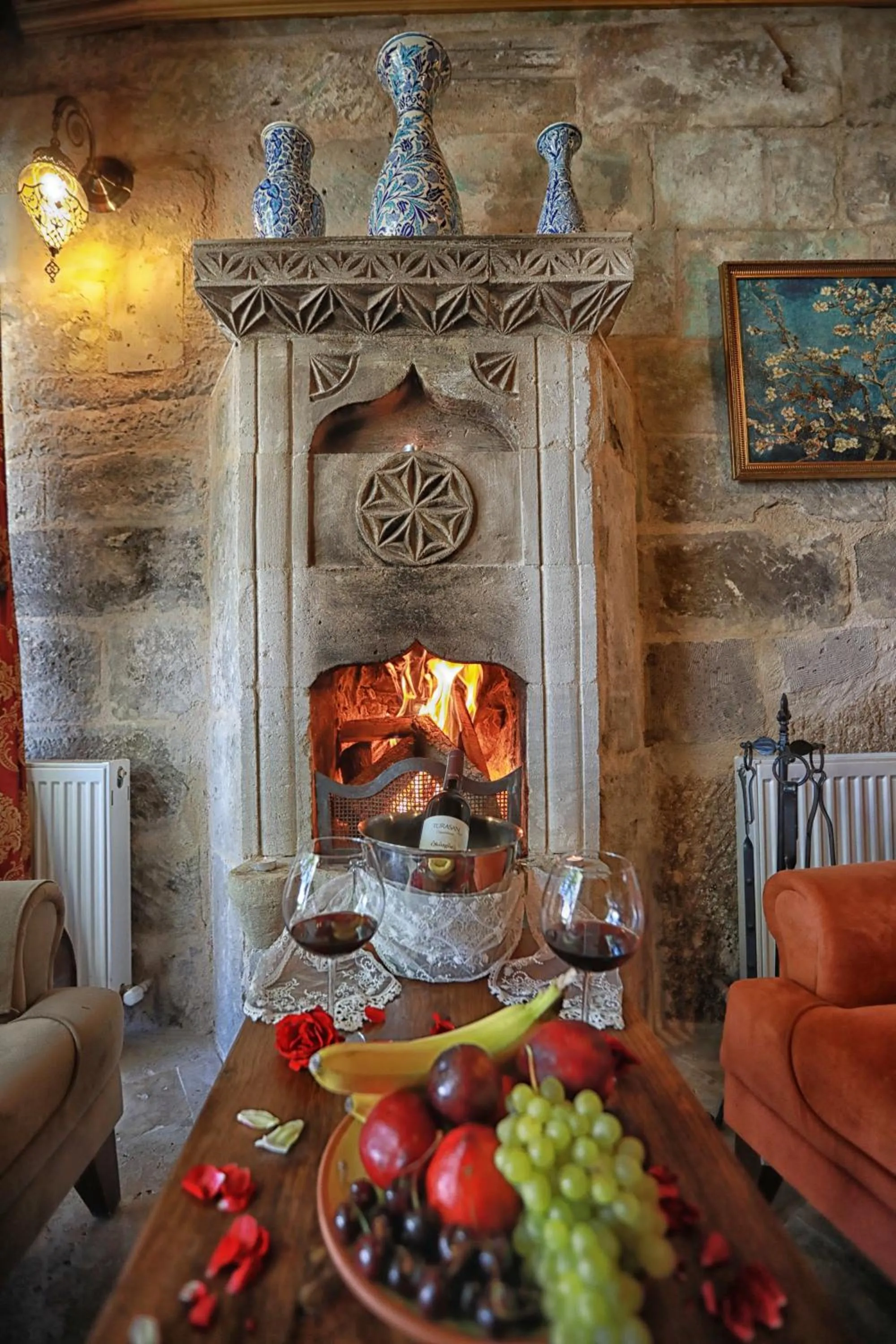 Seating area in Traveller's Cave Hotel