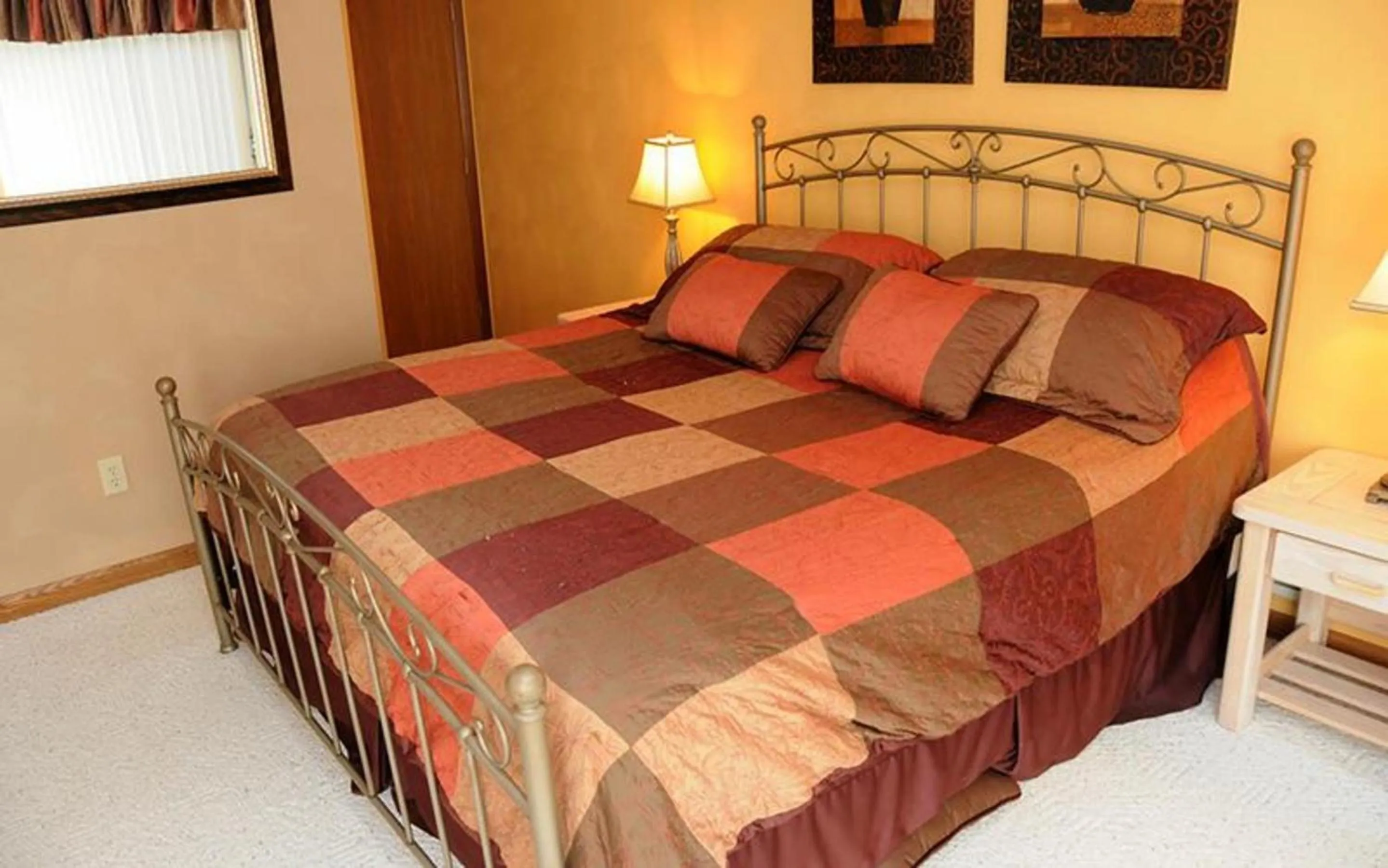 Bed in Seven Springs Resort Properties