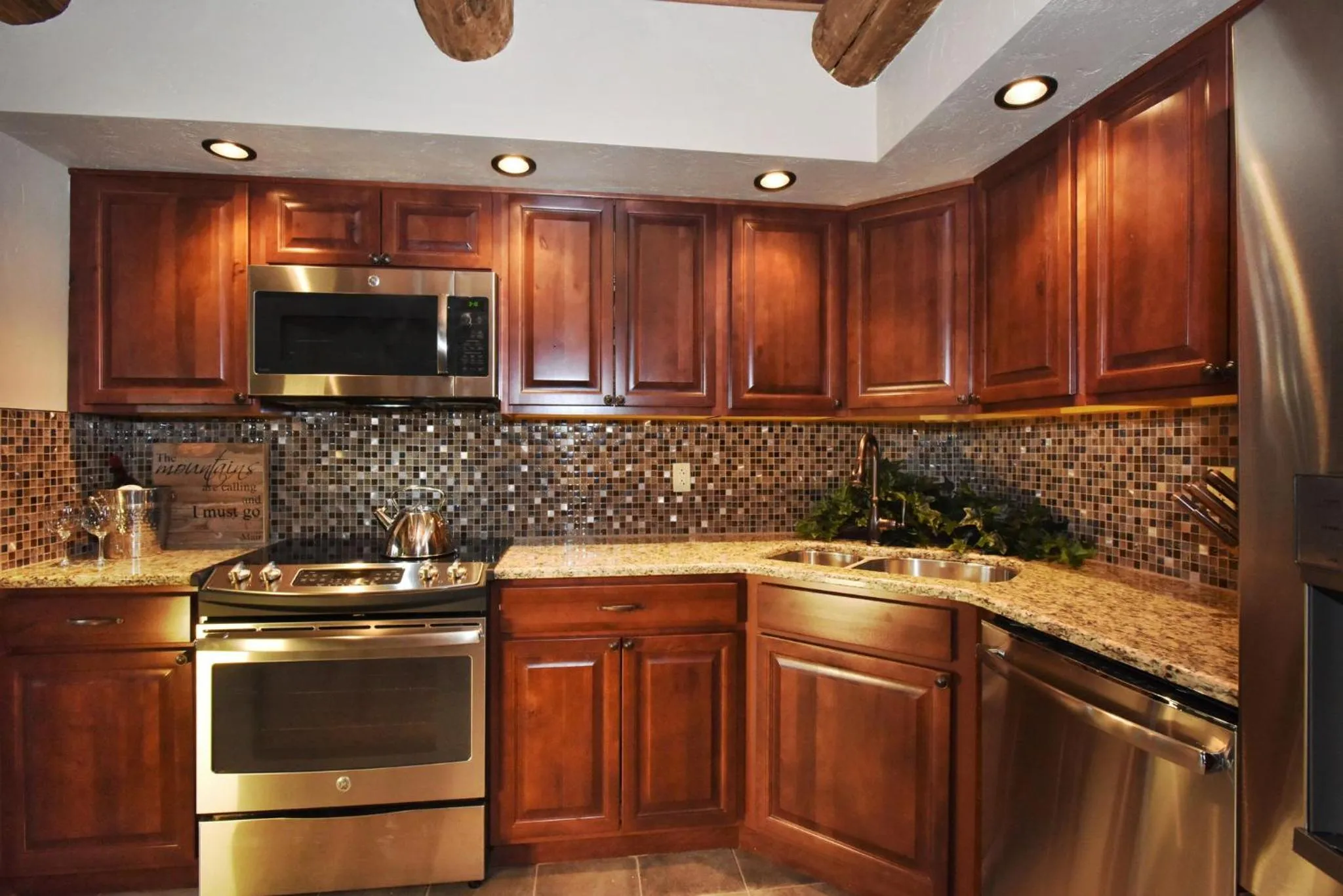 Kitchen or kitchenette in Seven Springs Resort Properties